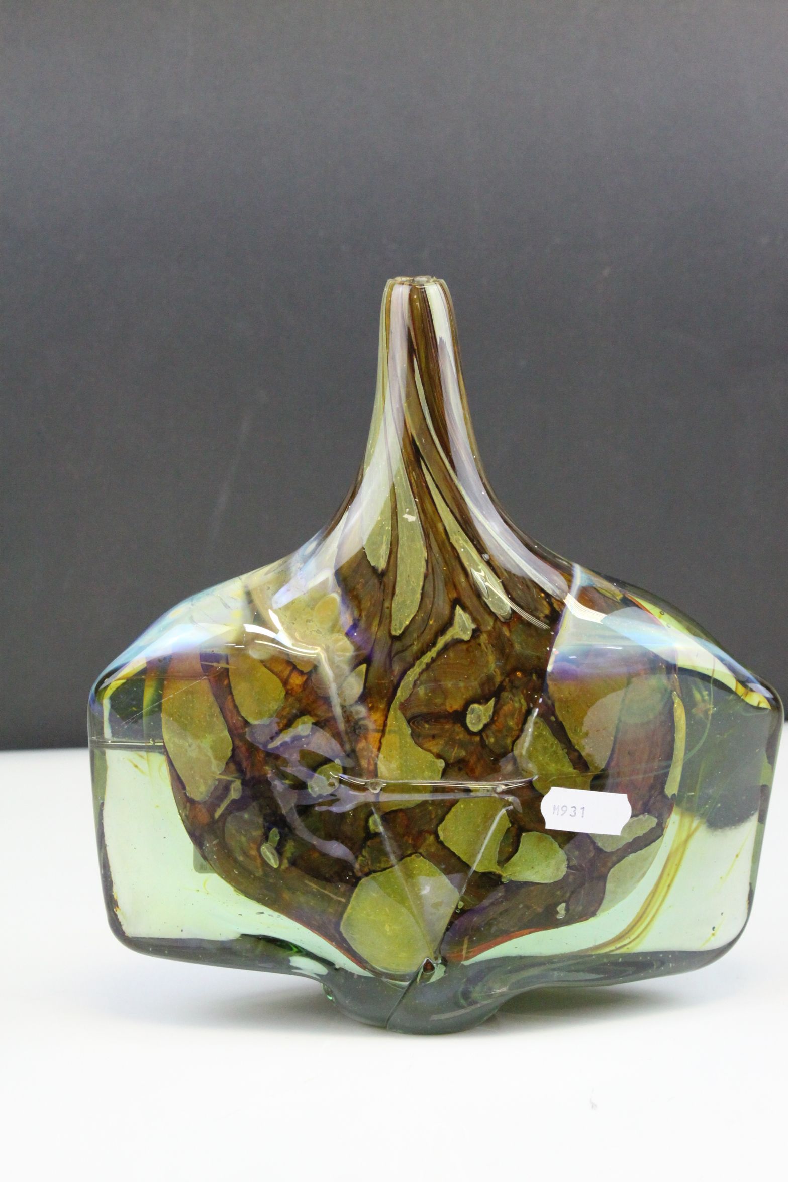 Mdina Glass Axe or Fish Vase with internal brown veins on a yellow / green ground, signed and - Image 2 of 9