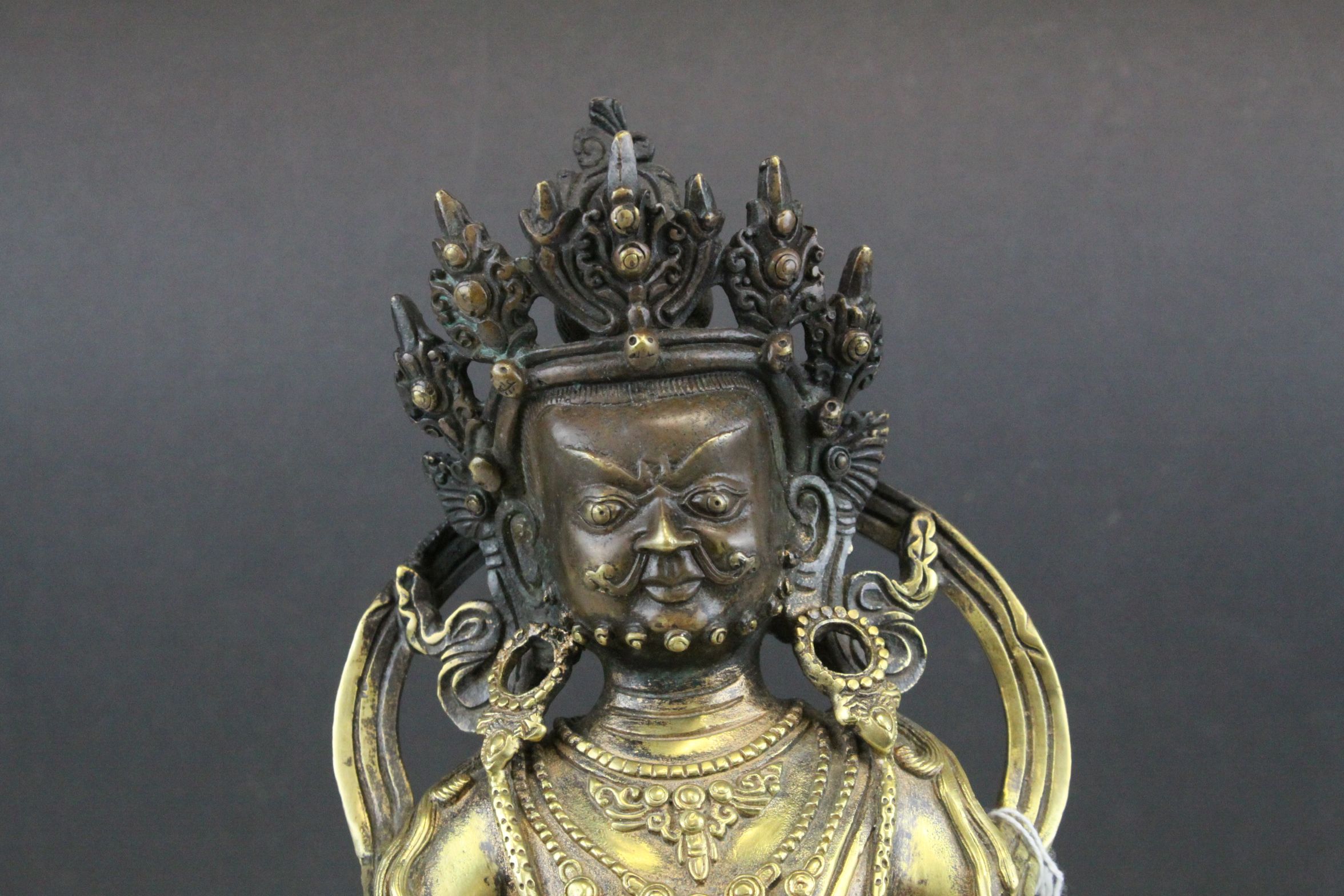 South East Asian Bronze Seated Deity / God, 30cms high - Image 3 of 7