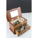 Jewellery Box containing Silver Rings, Chains, Bracelets, Designer Jewellery Set, etc