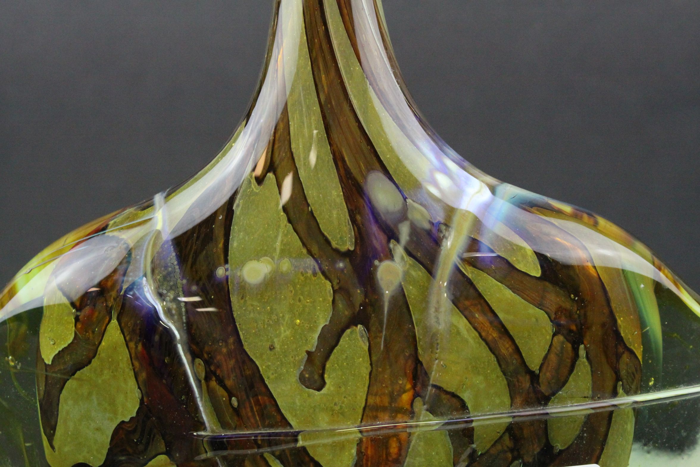 Mdina Glass Axe or Fish Vase with internal brown veins on a yellow / green ground, signed and - Image 5 of 9