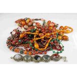 Costume jewellery to include carnelian and malachite bead necklaces, amber type necklace (af), agate