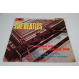 Vinyl - The Beatles Please Please Me (PMC 1202) Mono, early pressing with black and gold label,