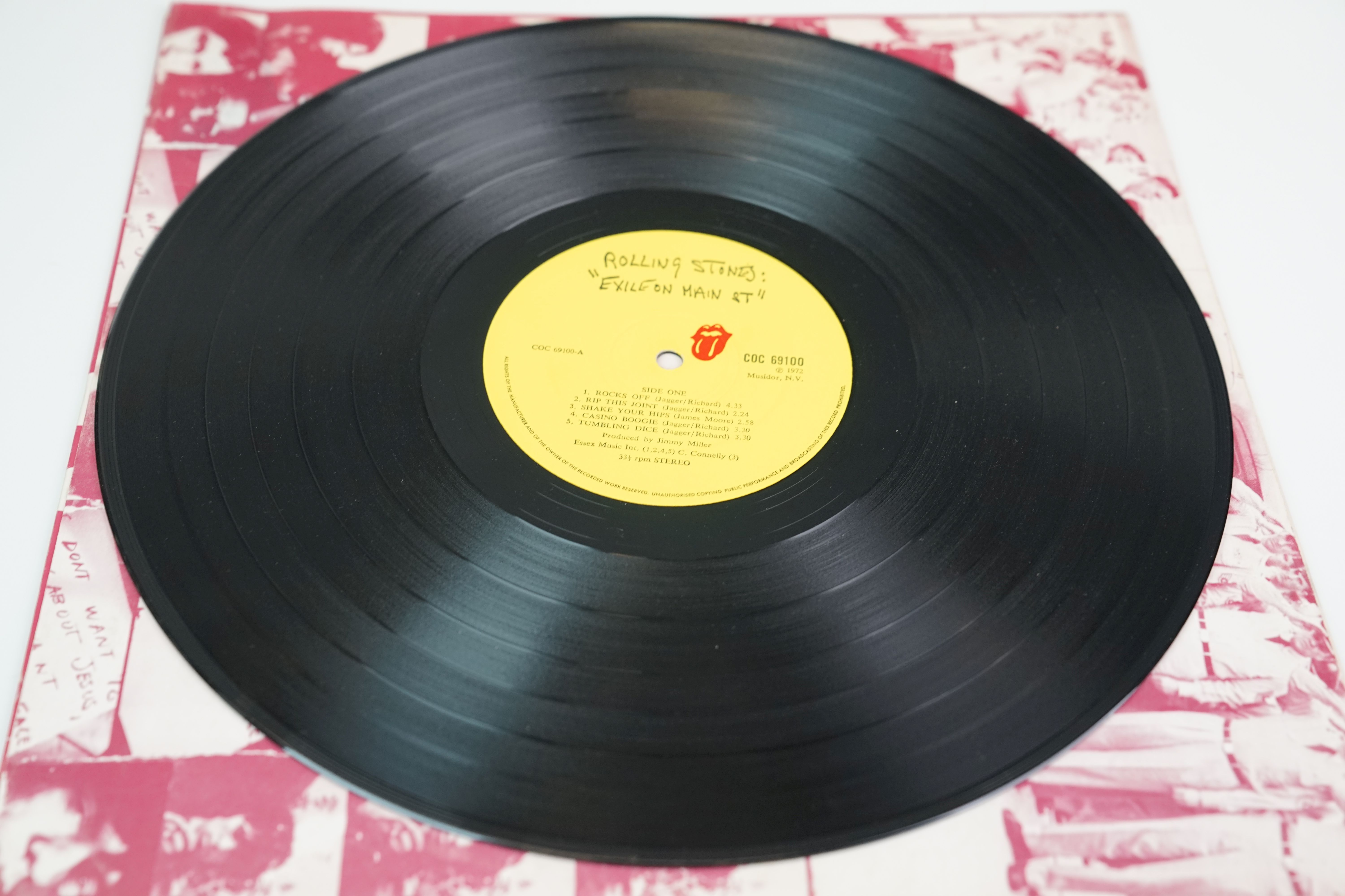 Vinyl - the Rolling Stones Exile on Main Street, no postcards, vinyl and sleeves vg - Image 9 of 16