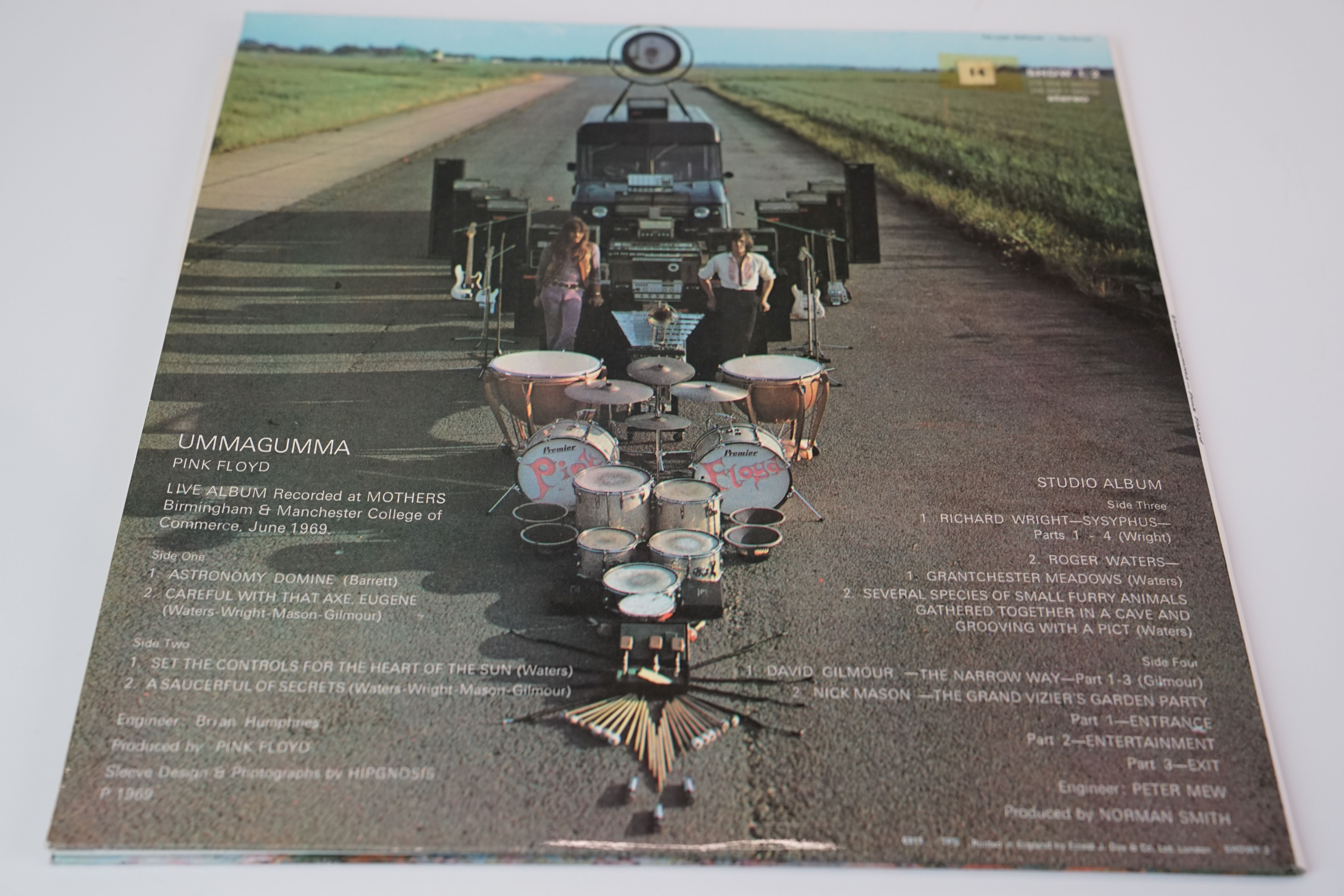 Vinyl - Four Pink Floyd LPs to include Ummagamma EMI on label, Meddle, Wish You Were Here (two - Image 11 of 24