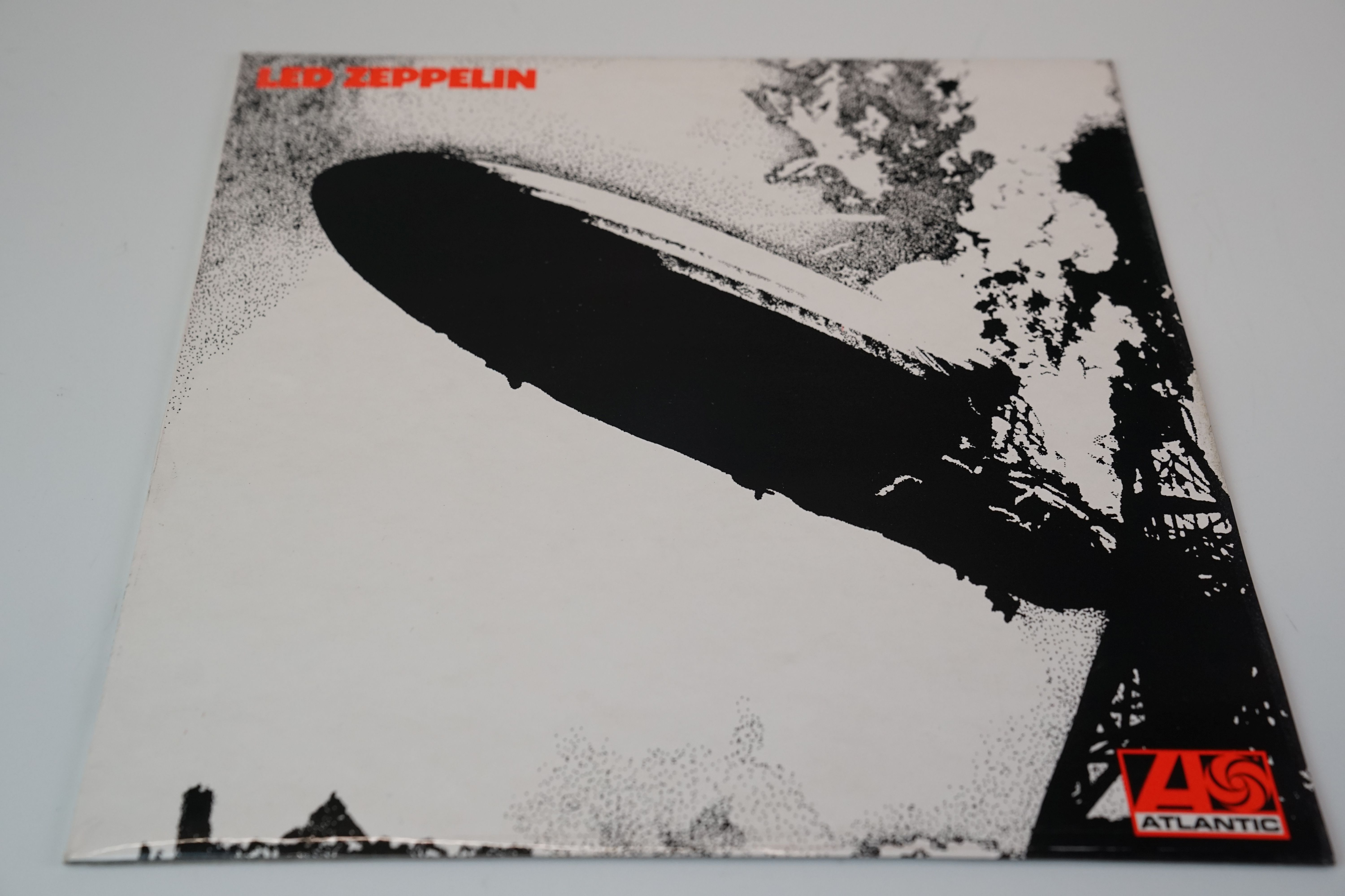 Vinyl - Three Led Zeppelin LPs to include I (K40031 orange green label), II (K40037 orange green - Image 2 of 18