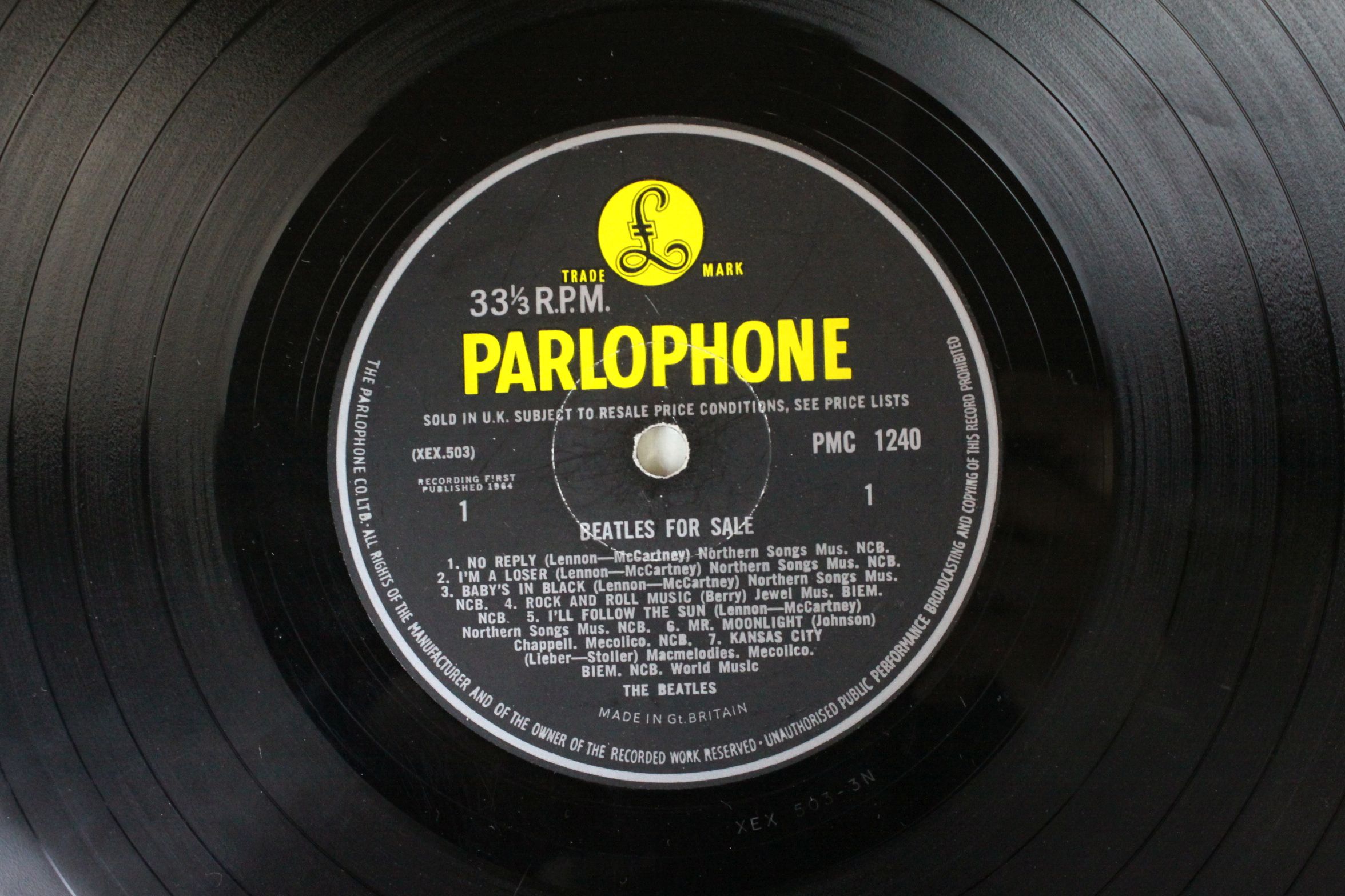 Vinyl - Four The Beatles LPs to include For Sale PMC1240 mono, Revolver PMC7009 mono, With The - Image 18 of 21