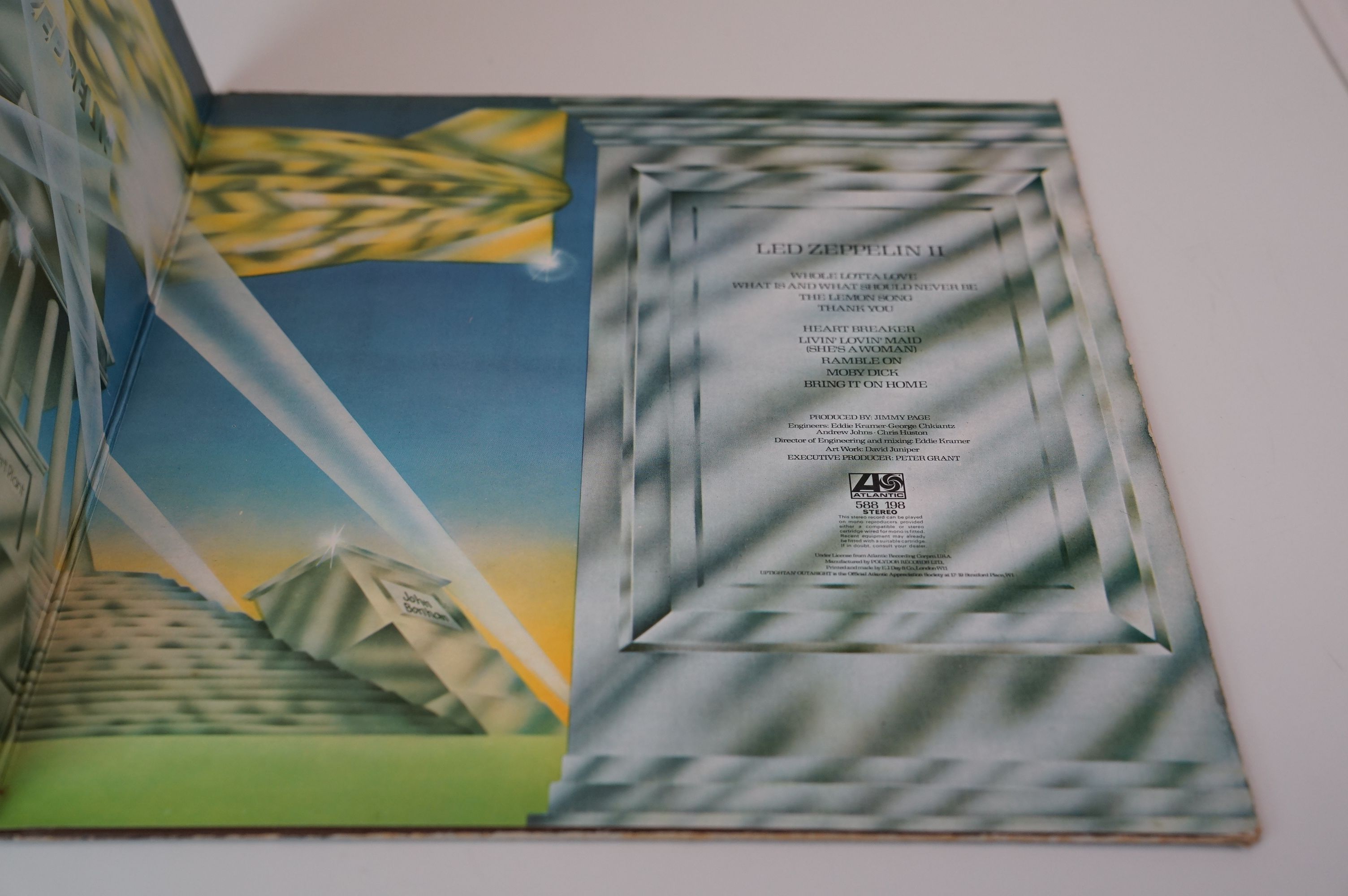 Vinyl - Led Zeppelin collection of 4 LP's to include One (K 40031) later press, Two x 2 (K 40037 one - Image 26 of 31