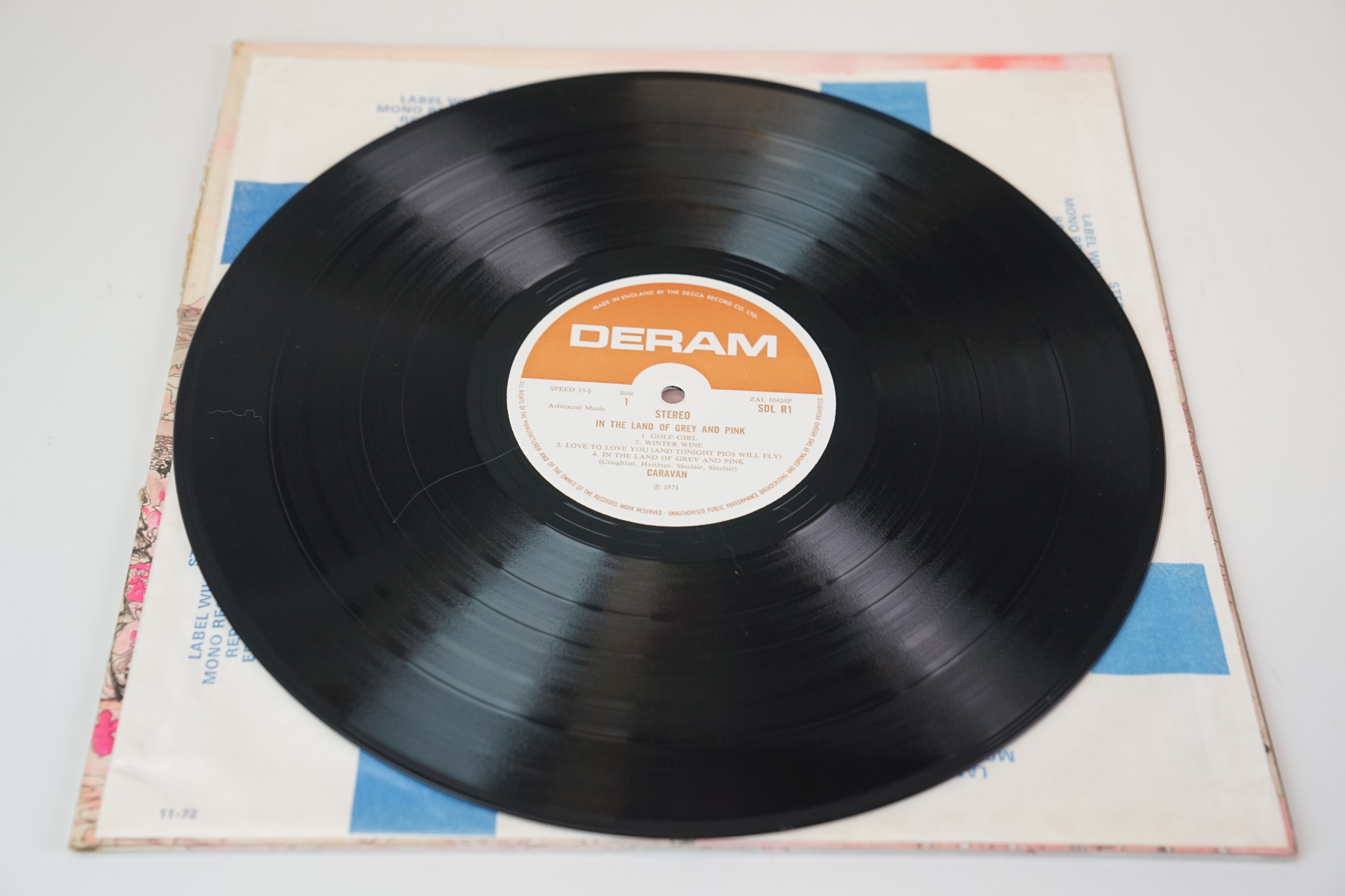 Vinyl - Caravan In The Land of Grey and Pink LP on Deram SDLR1 brown/white label, gatefold sleeve, - Image 6 of 9