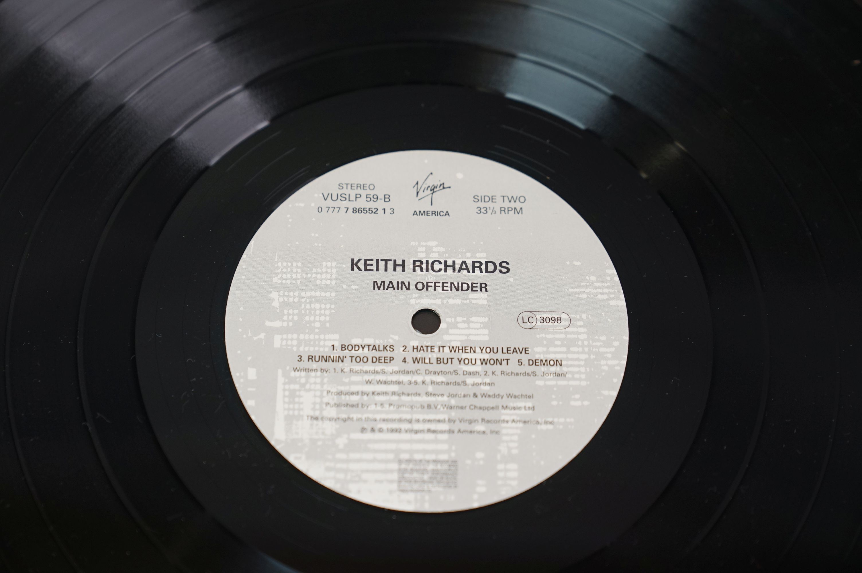 Vinyl - Keith Richards Main Offender LP on Virgin VUSLP 59 with inner, excellent - Image 8 of 8