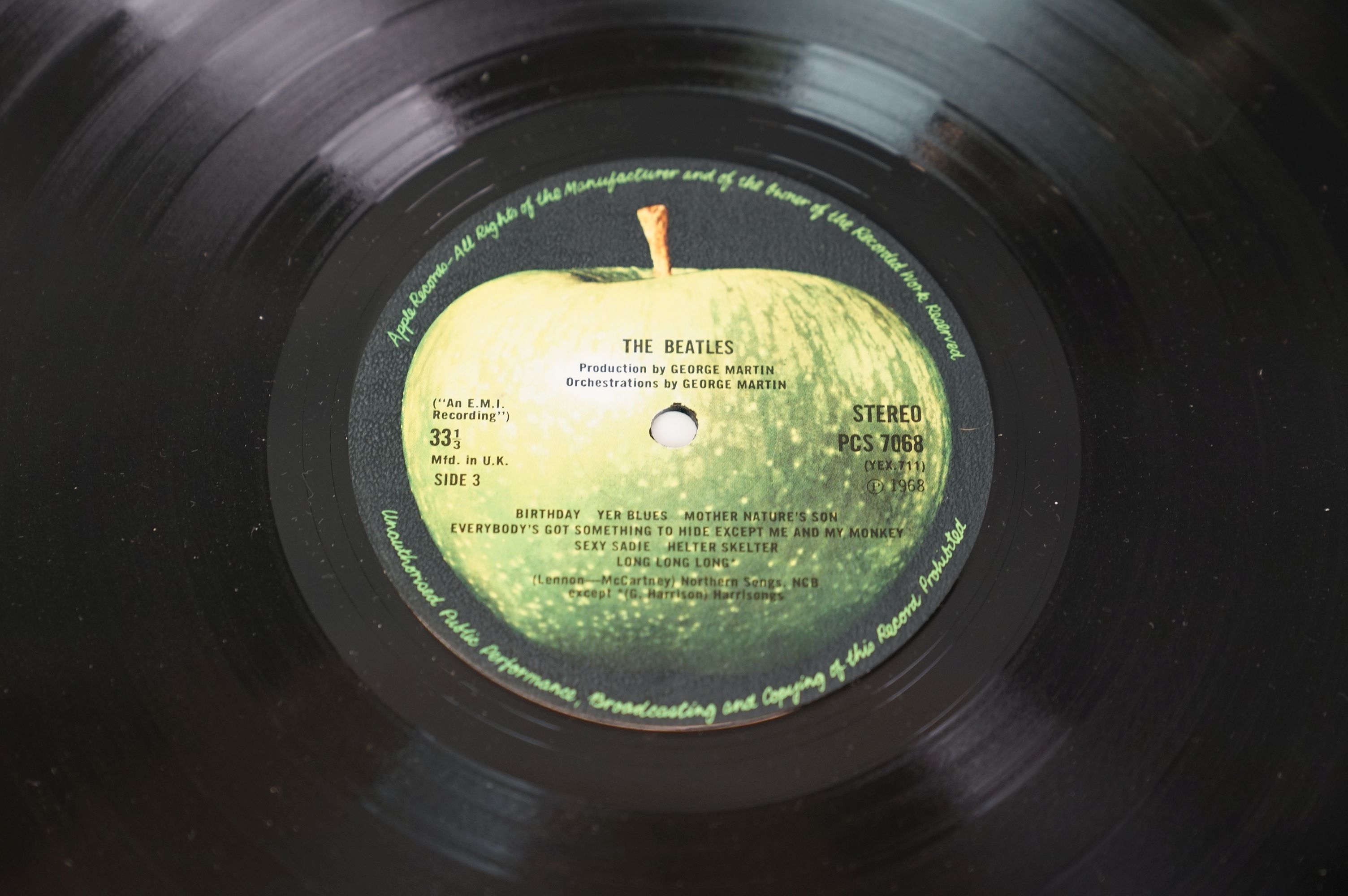 Vinyl - The Beatles White Album PCS7067/8 Stereo side opener no. 296130, 4 photographs and poster ex - Image 16 of 17