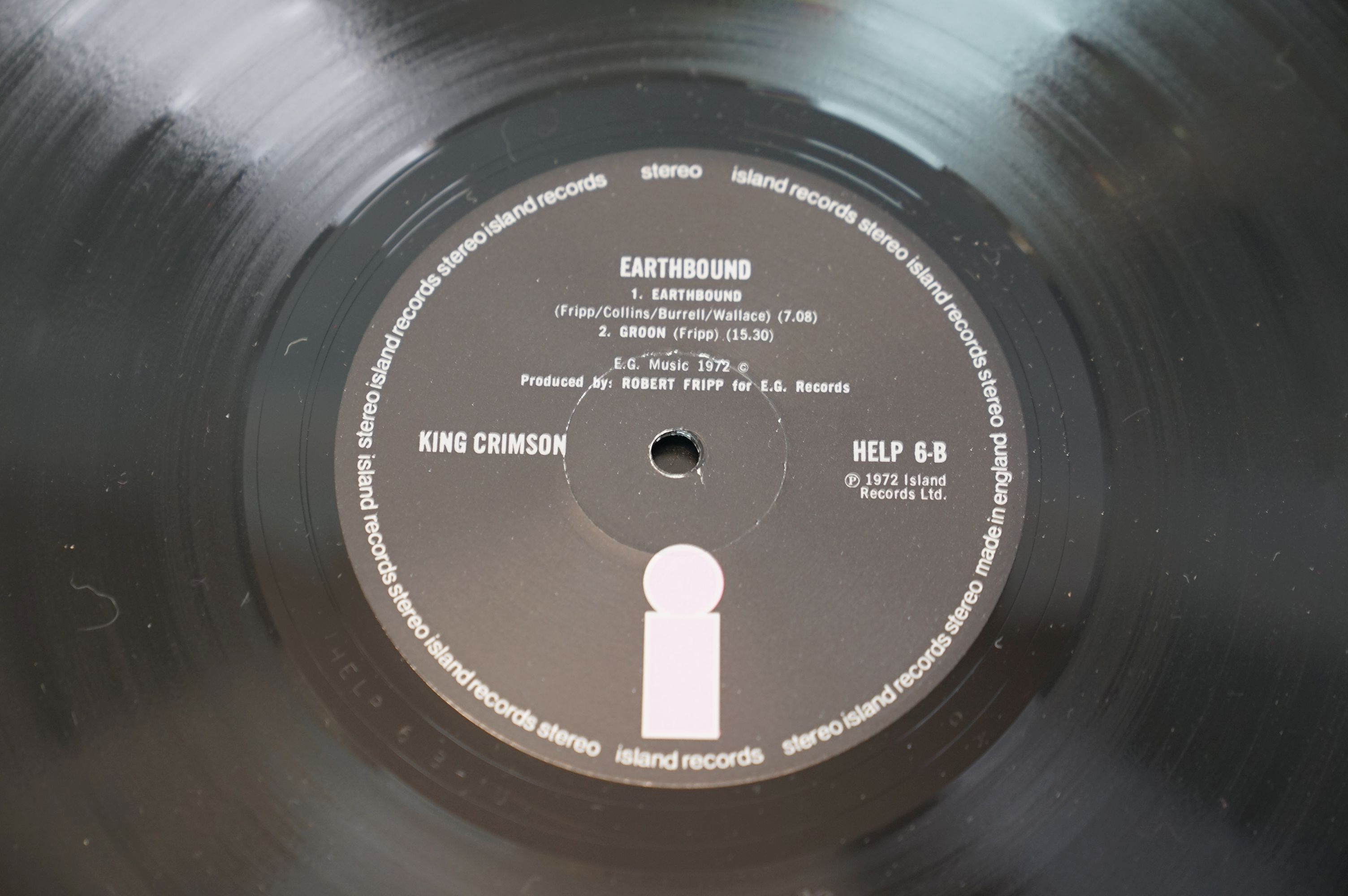 Vinyl - Two King Crimson LPs to include Lizard on Island ILPS9141 laminated gatefiold sleeve and - Image 12 of 13