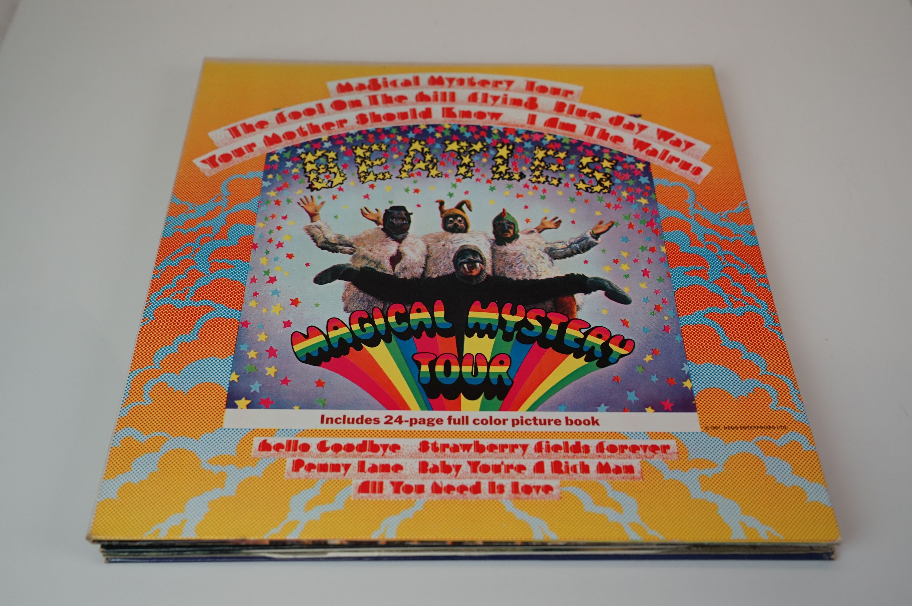 Vinyl - Five The Beatles reissue LP's to include Let It Be, A Hard Days Night, Abbey Road, Sgt - Image 4 of 34