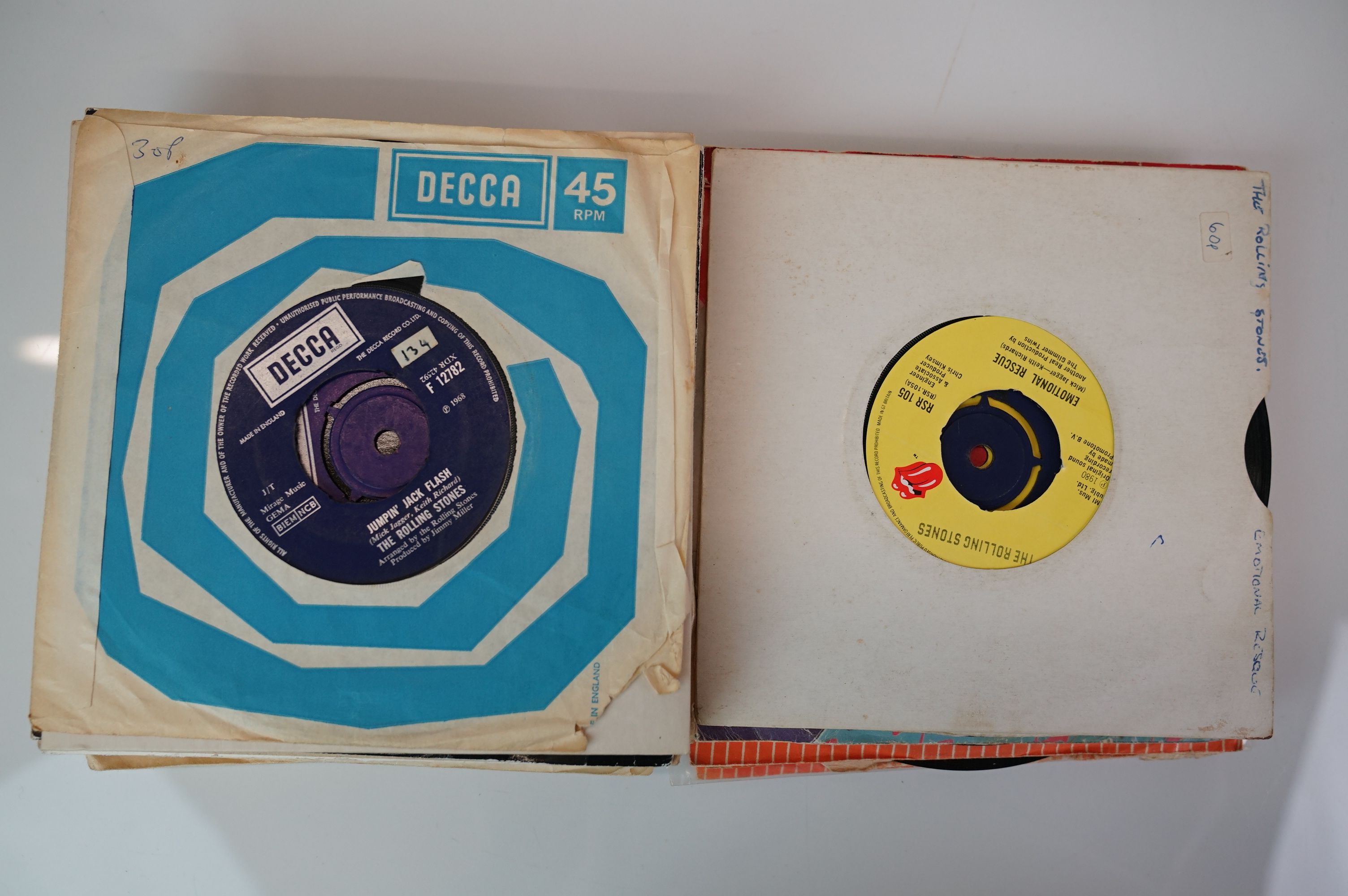 Vinyl - Collection of 28 The Rolling Stones 45s many in company sleeves to include Not Fade Away, - Image 23 of 33