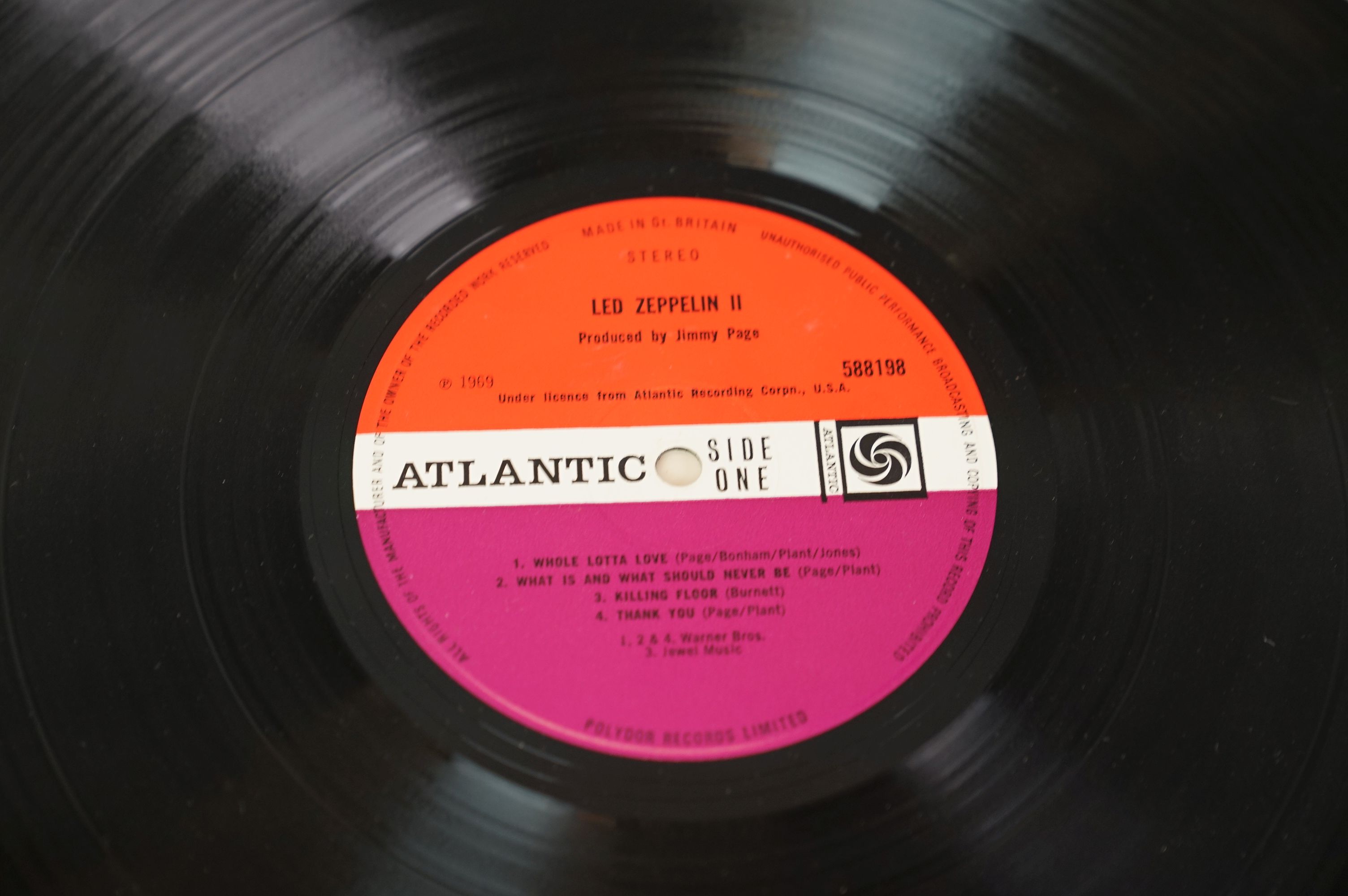 Vinyl - Led Zeppelin collection of 4 LP's to include One (K 40031) later press, Two x 2 (K 40037 one - Image 31 of 31