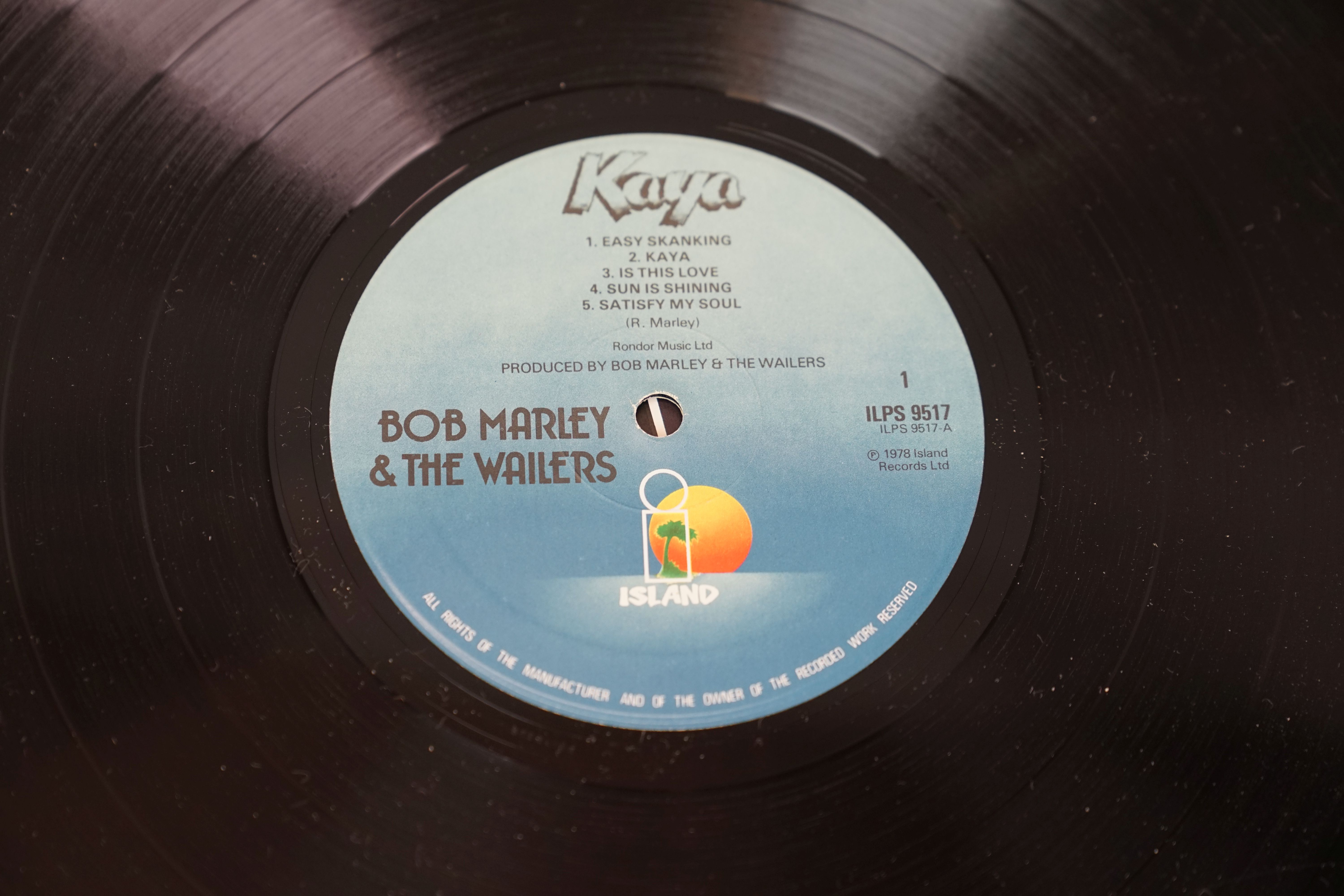 Vinyl - Small collection of 6 Bob Marley LPs to include Uprising, A Friction Herbsman, Natty - Image 19 of 39