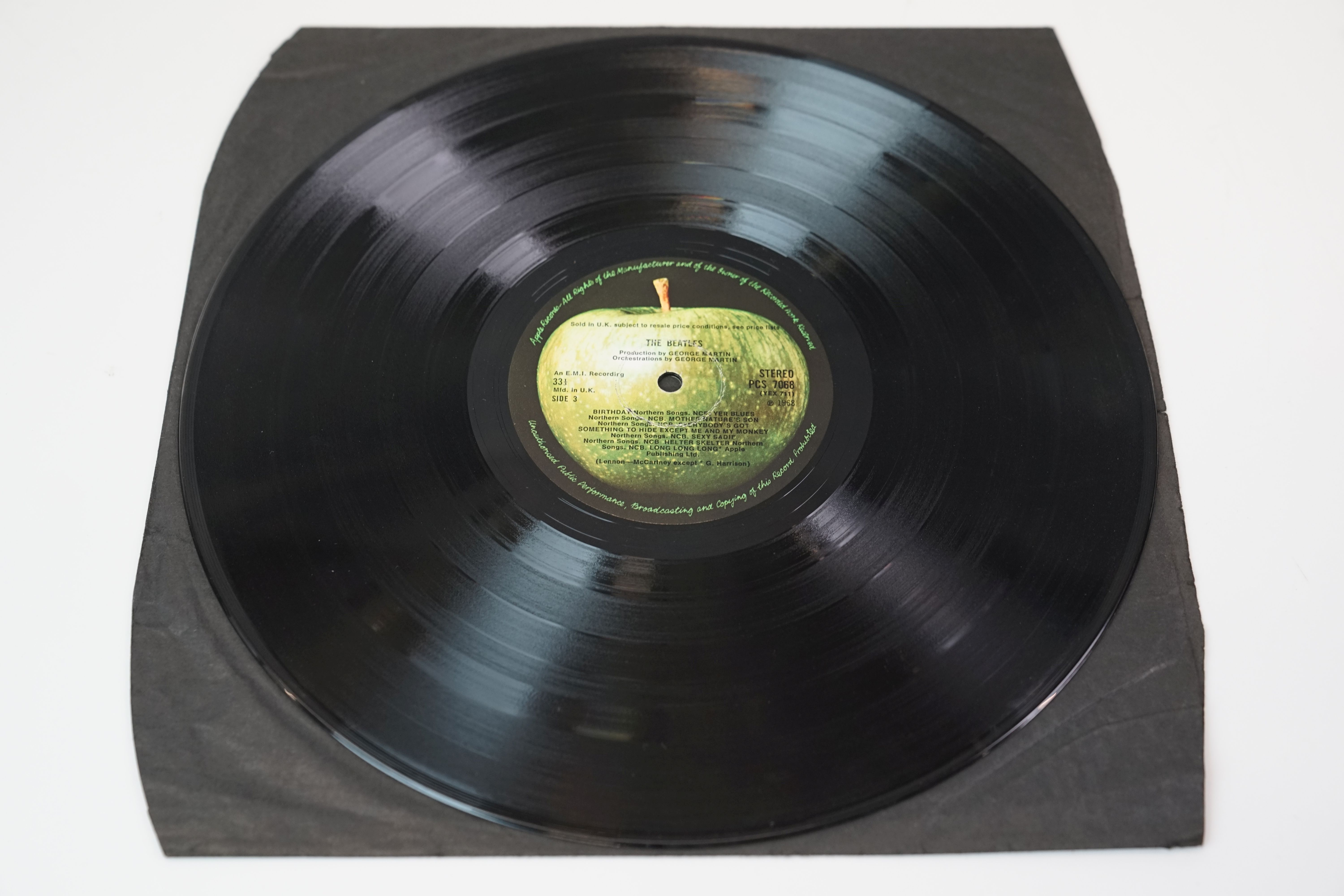 Vinyl - The Beatles White Album (PCS 706718) Stereo top loader No 0399149, three photos (Lennon - Image 10 of 14