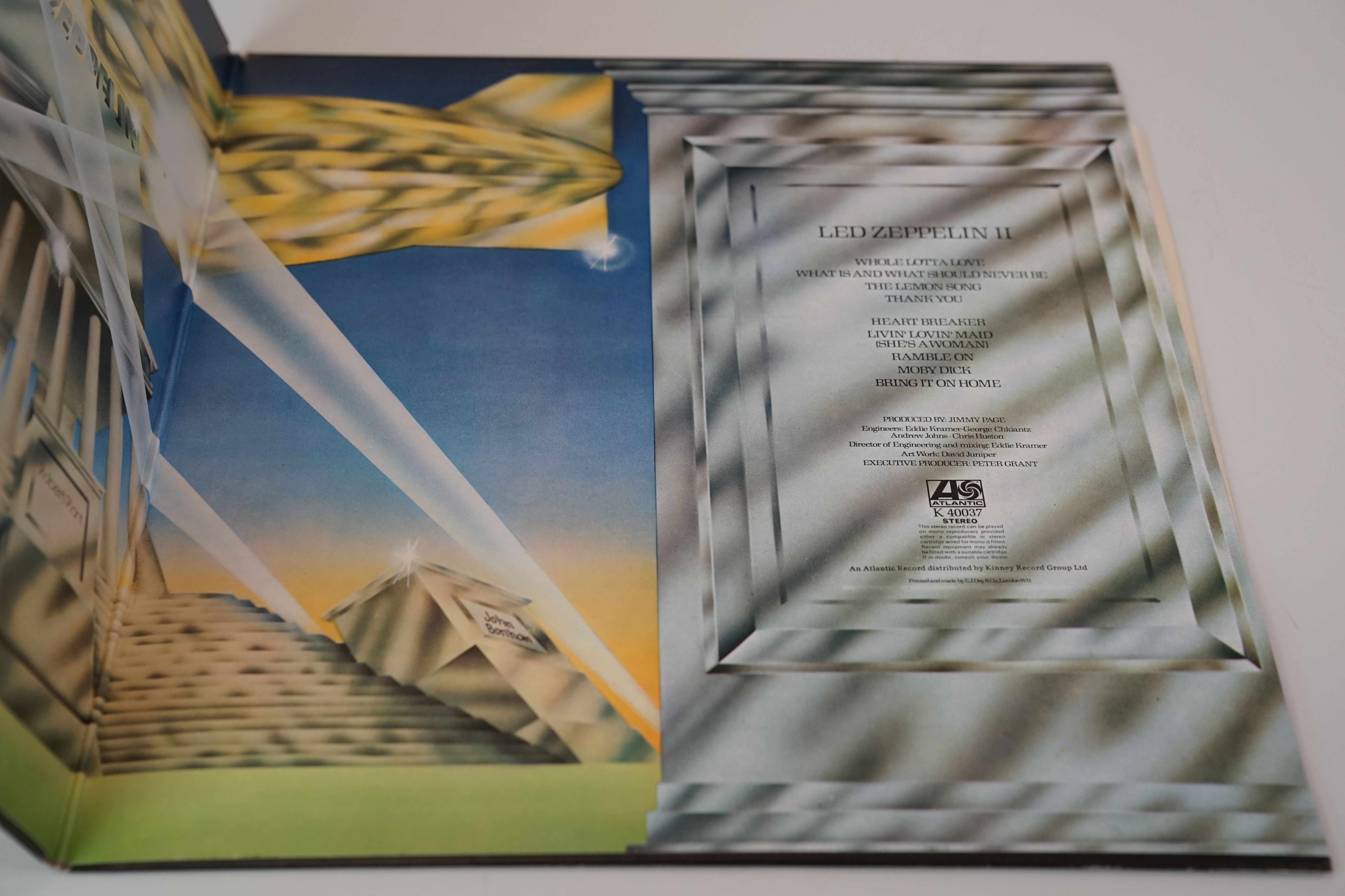 Vinyl - Three Led Zeppelin LPs to include I (K40031 orange green label), II (K40037 orange green - Image 15 of 18