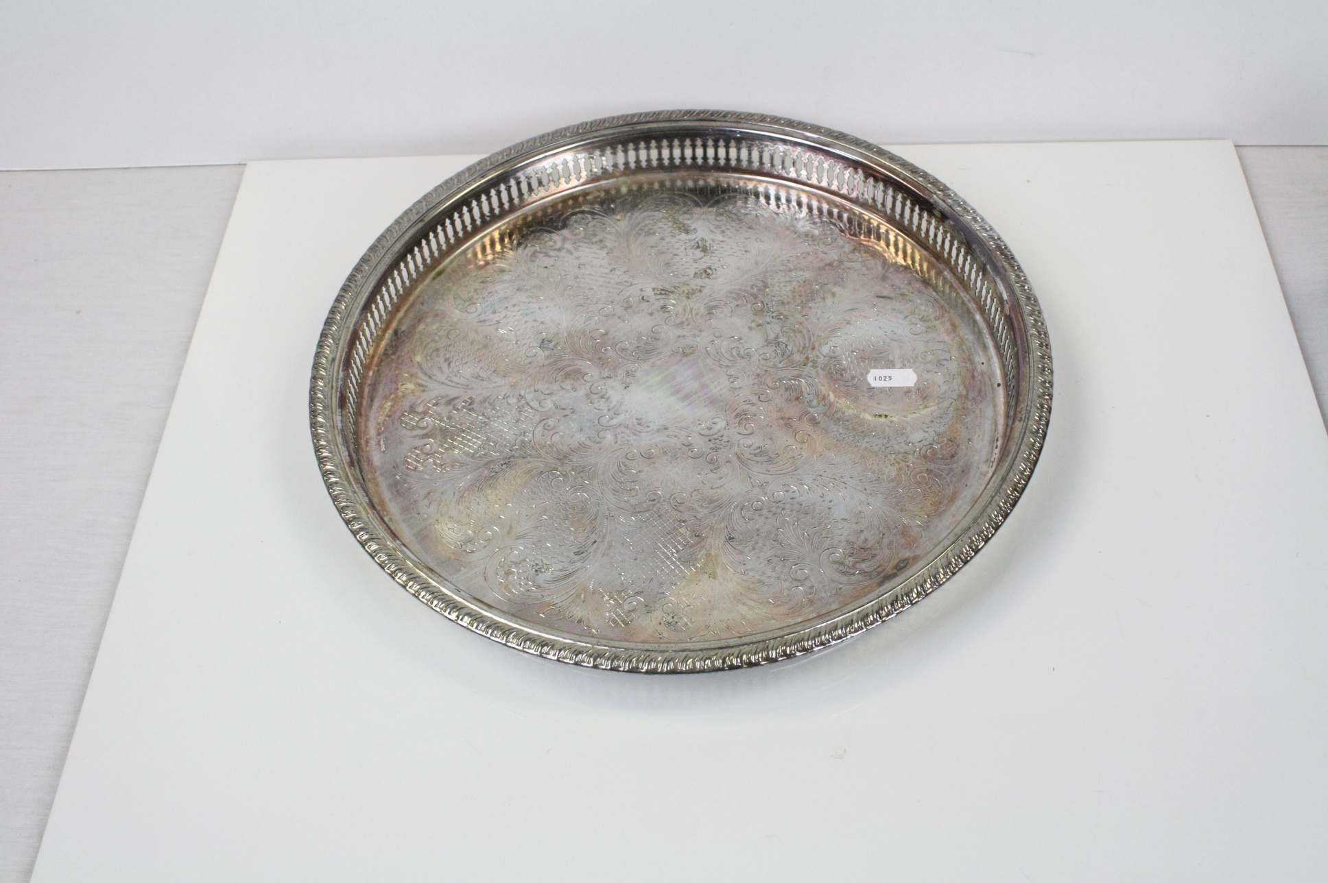 Box of Silver Plated Cutlery and a Circular Tray - Image 4 of 4