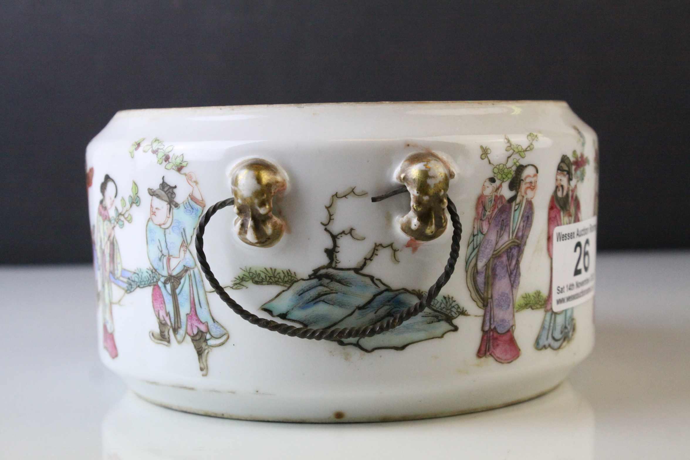 Chinese Famille Rose Bowl, decorated in enamels with a continuous line of figures, two pairs of loop - Image 4 of 8