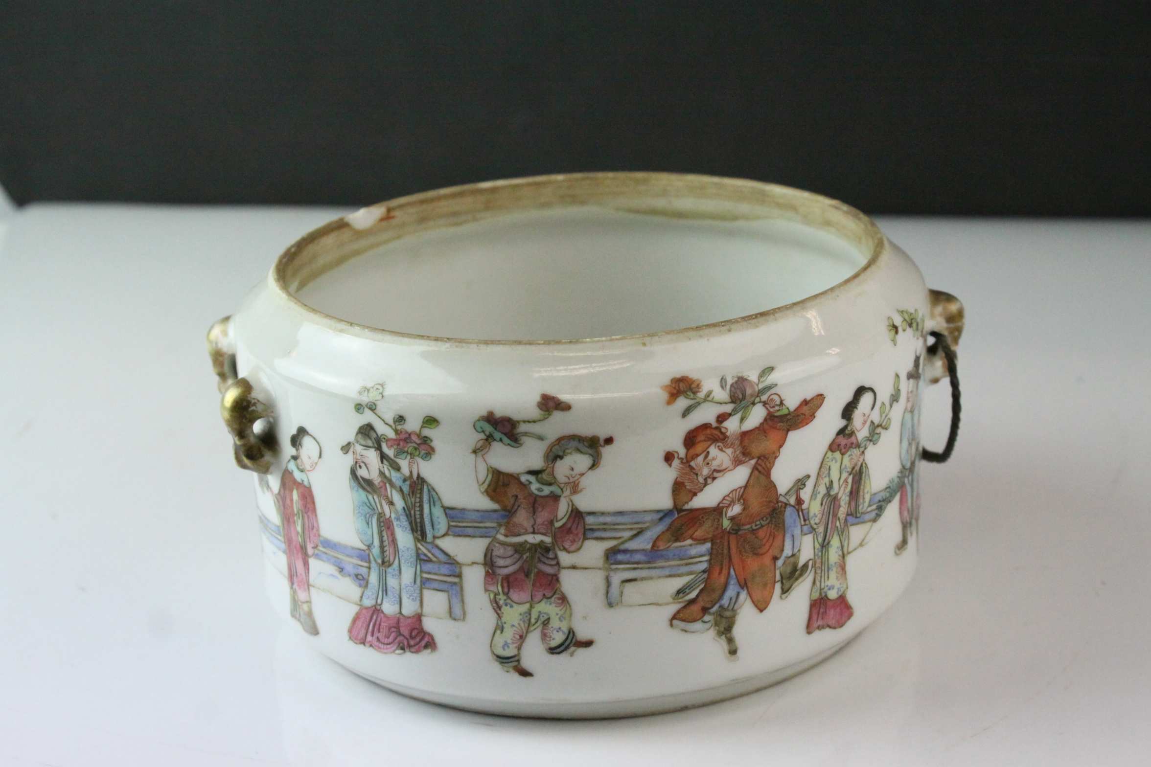 Chinese Famille Rose Bowl, decorated in enamels with a continuous line of figures, two pairs of loop - Image 3 of 8