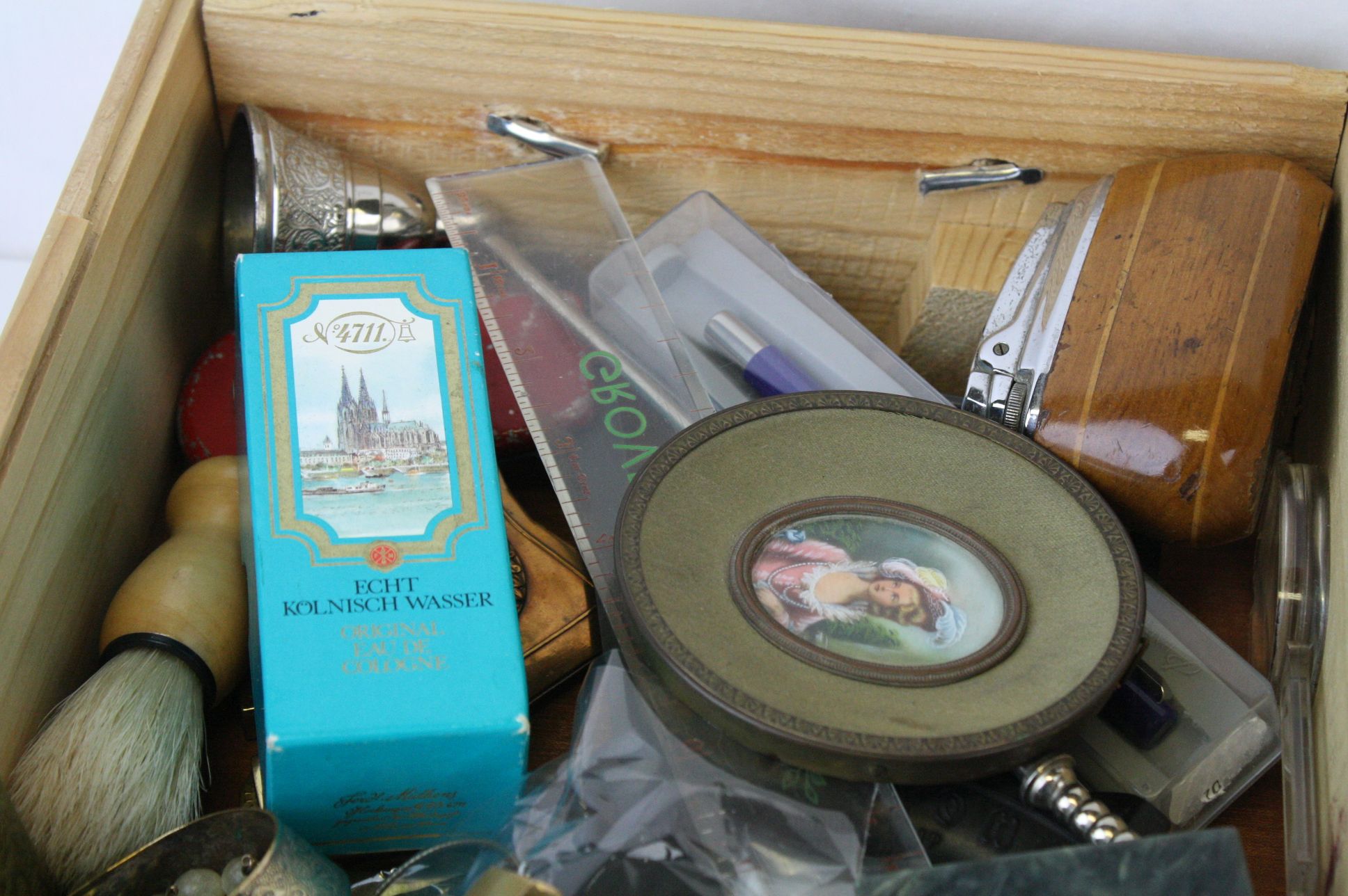 A box of mixed collectables to include Lighters, badges, glasses and pens. - Image 2 of 5
