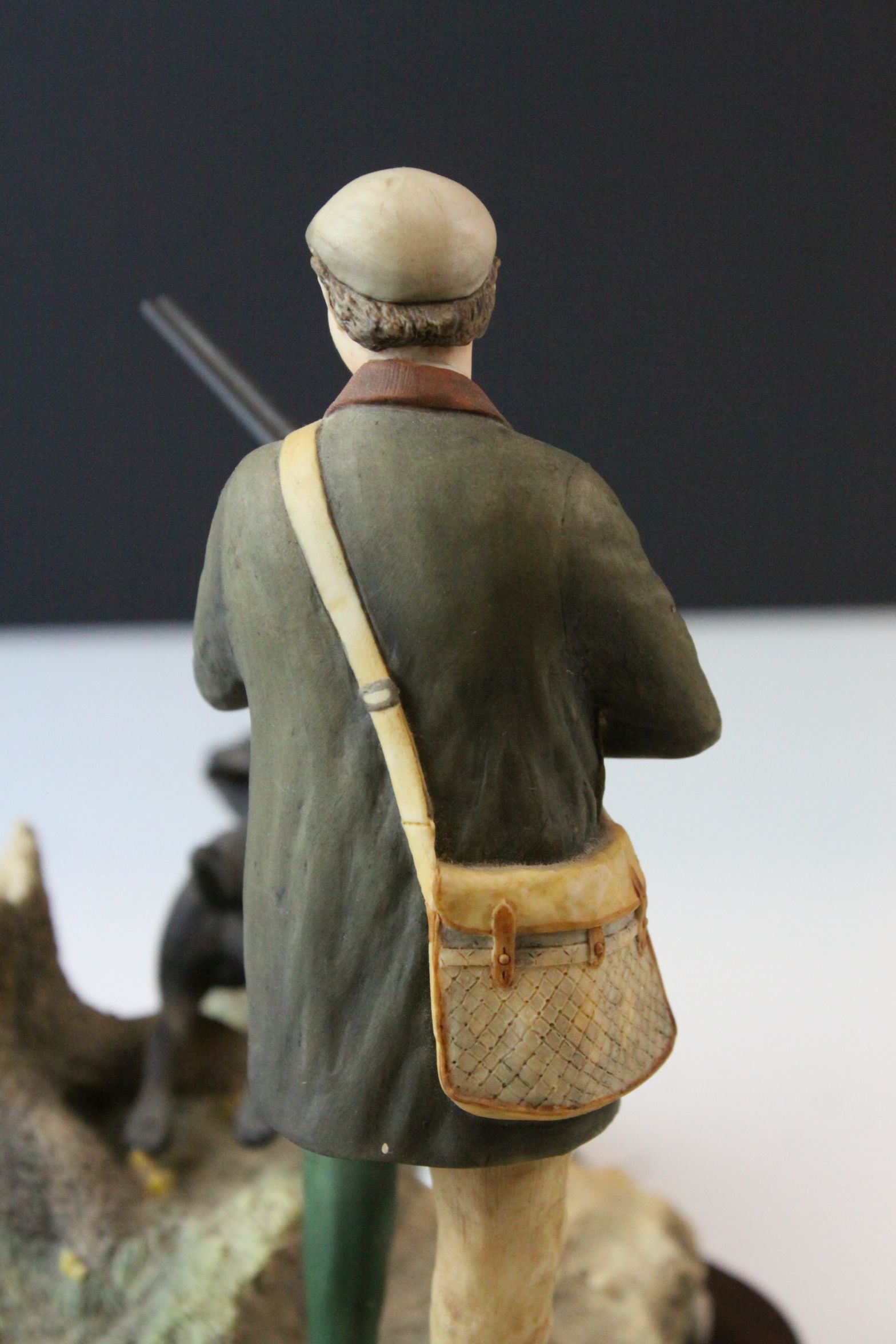 c1988 Border Fine Arts Gamekeeper with Black Labrador Figure - Image 7 of 8