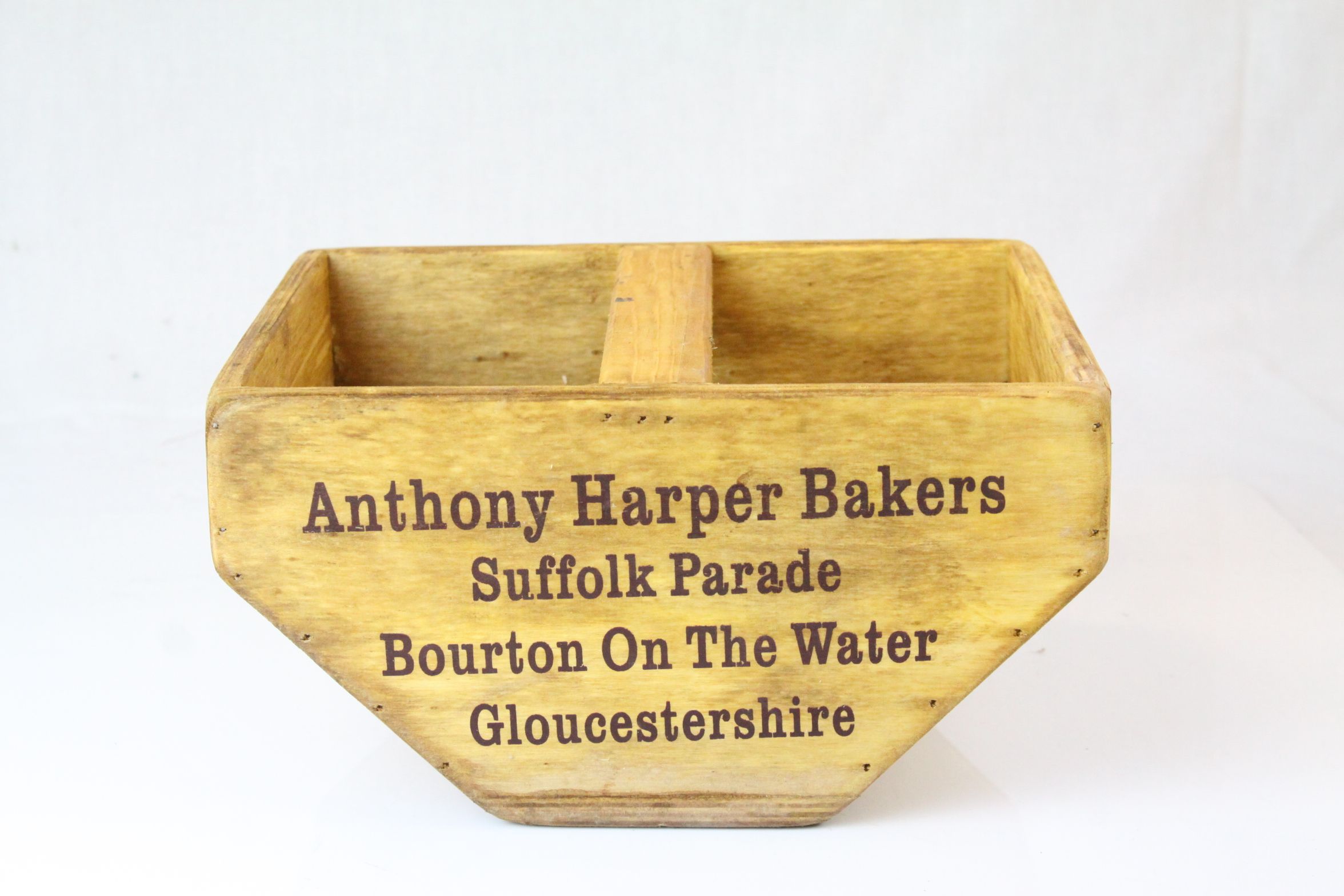 Wooden Trug marked to sides ' Anthony Harper Bakers, Bourton on the Water ', 25cms long - Image 3 of 3