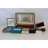 A collection of mainly vintage costume jewellery to include silver examples together with a
