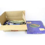 Quantity of Hornby Dublo model railway to include boxed DI Turntable, track, boxed SD6 20 Ton Bulk
