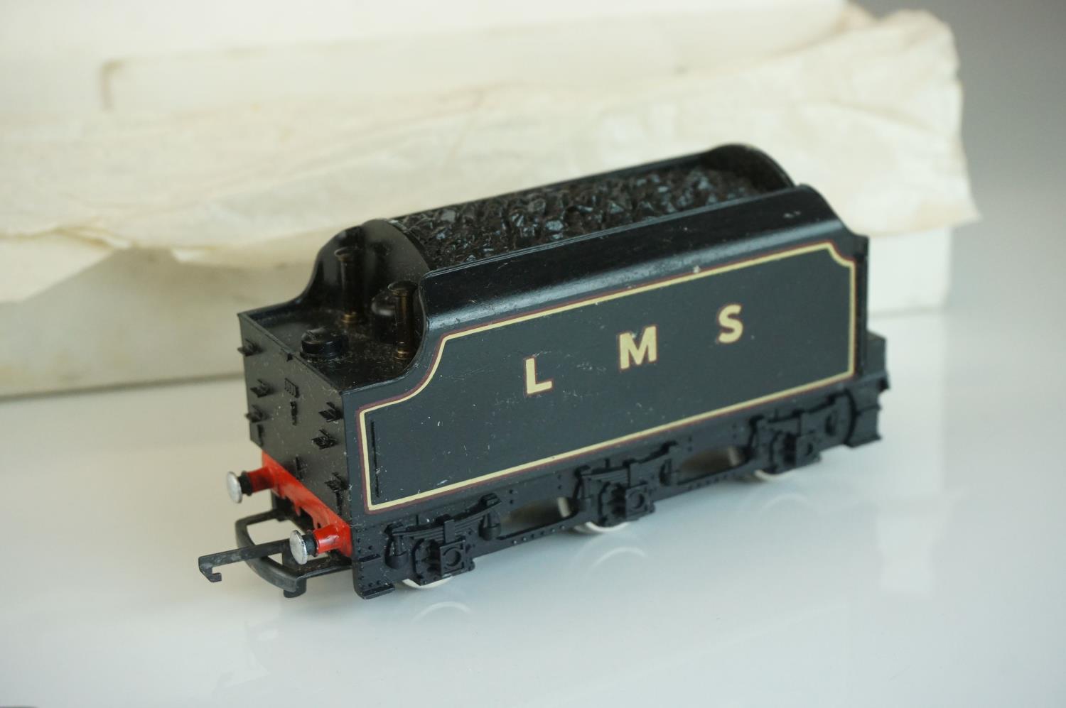 Boxed Wrenn OO gauge W2241 4-6-2 Duchess of Hamilton 4-6-2 with tender, with instructions - Image 6 of 8