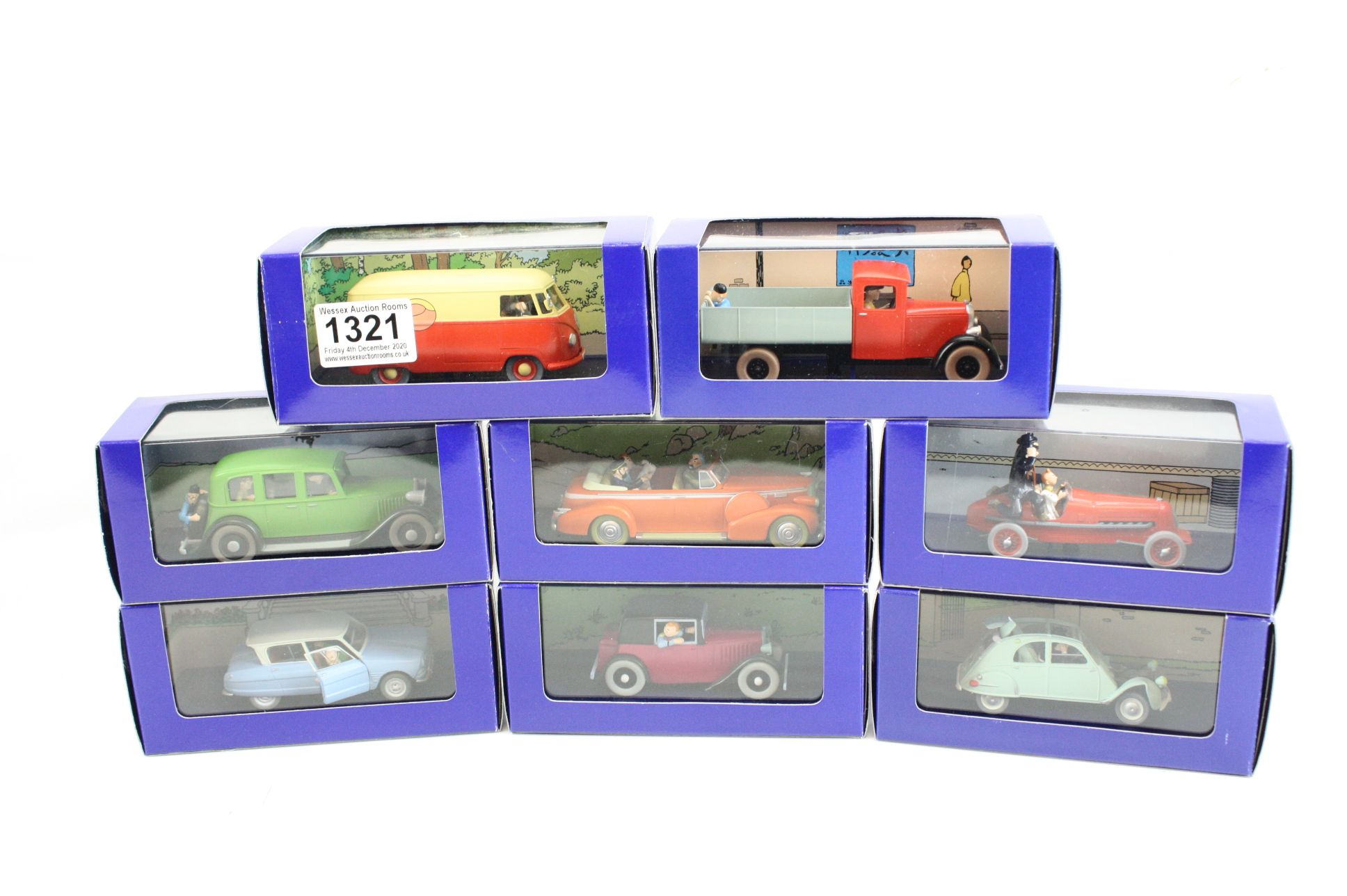 Eight boxed / cased Moulinsart en voiture Tin Tin diecast models plus 2 x empty cases, all excellent