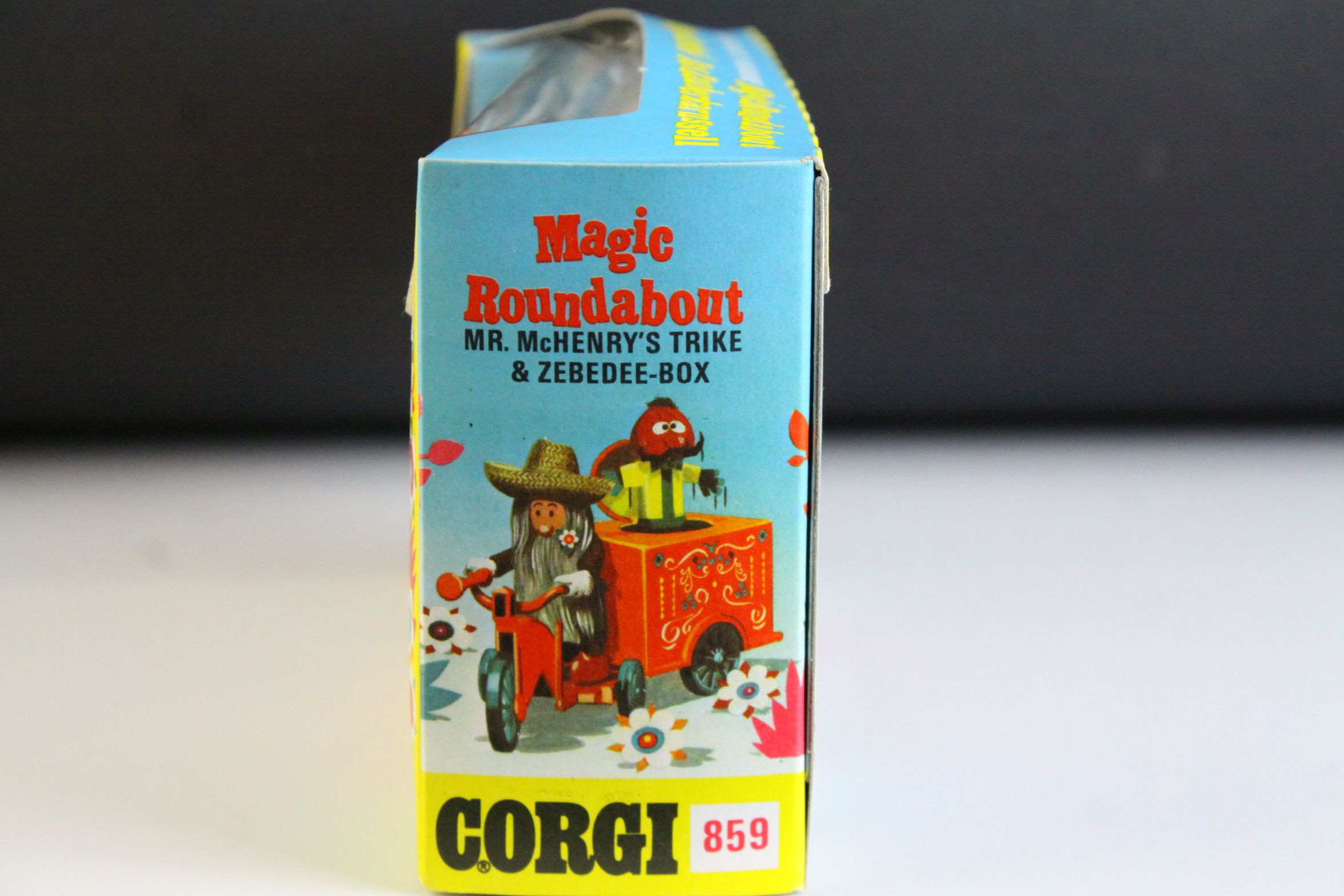 Boxed Corgi 859 Magic Roundabout Mr McHenry's Trike & Zebedee-Box diecast model, complete and near - Image 5 of 8