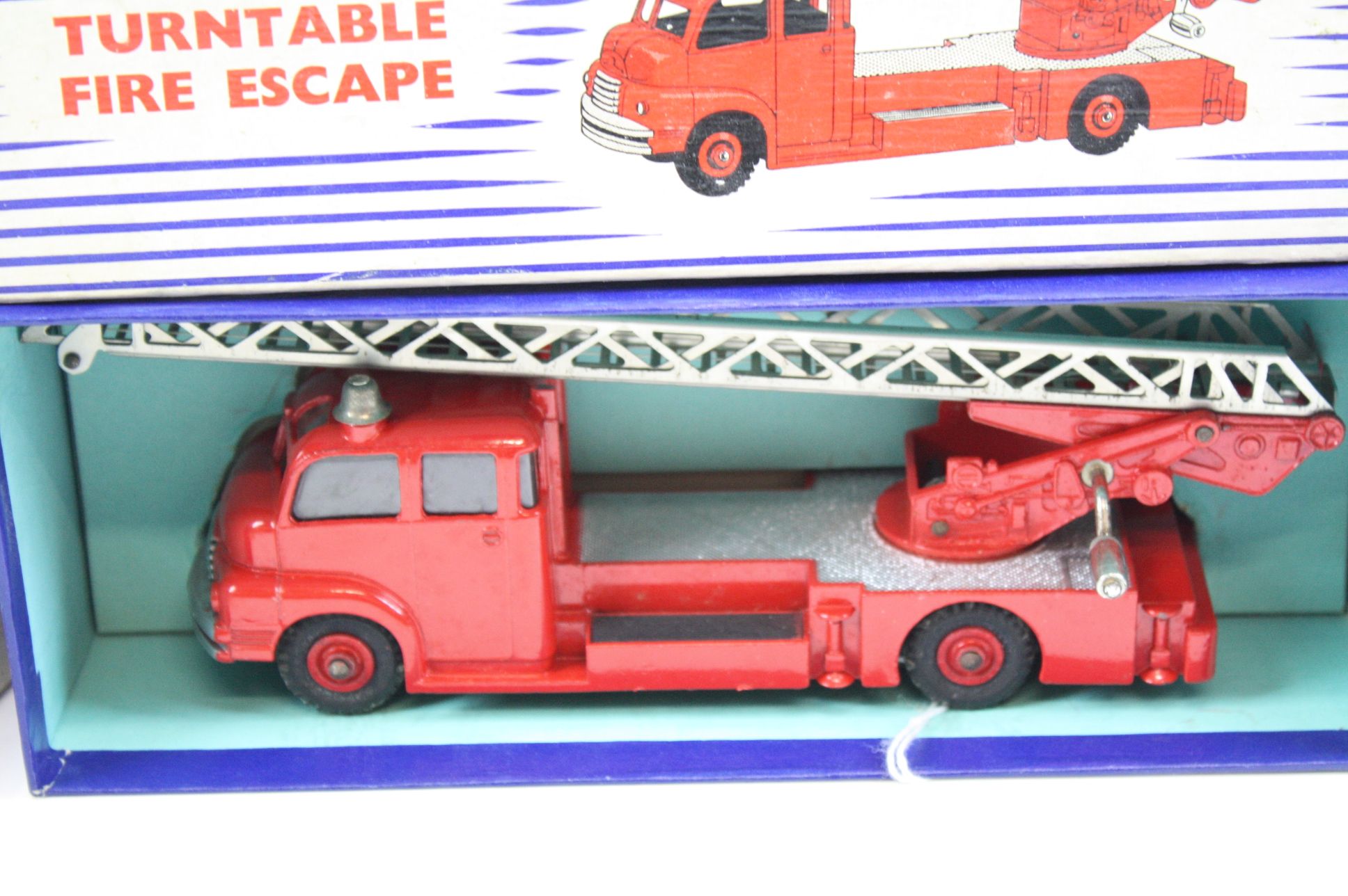 Boxed Dinky 956 Turntable Fire Escape diecast model with instructions, diecast vg with a few paint - Image 2 of 5