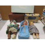 Small collection of dolls with an extensive selection of dolls clothing / accessories