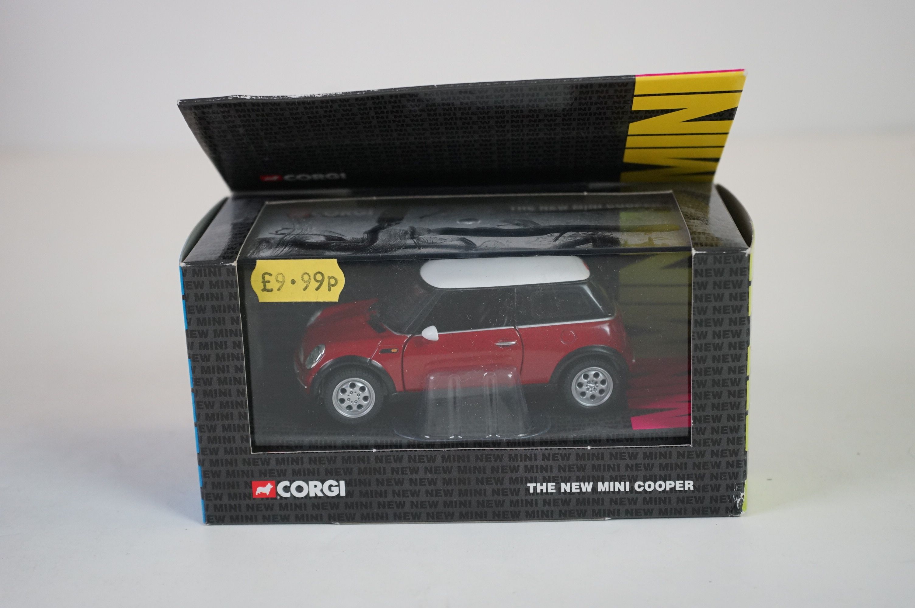 10 x boxed Corgi diecast vehicles to include The New Mini Cooper (CC86501), Mini Se7en Racing Club - Image 6 of 11