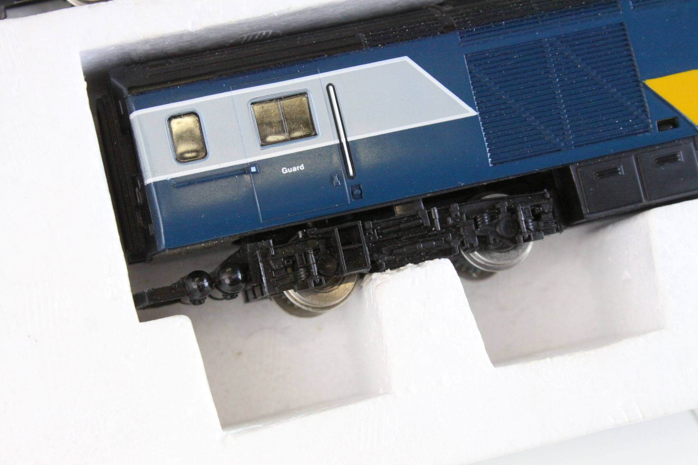 Boxed Hornby OO gauge R332 High Speed Train Pack, complete - Image 7 of 7