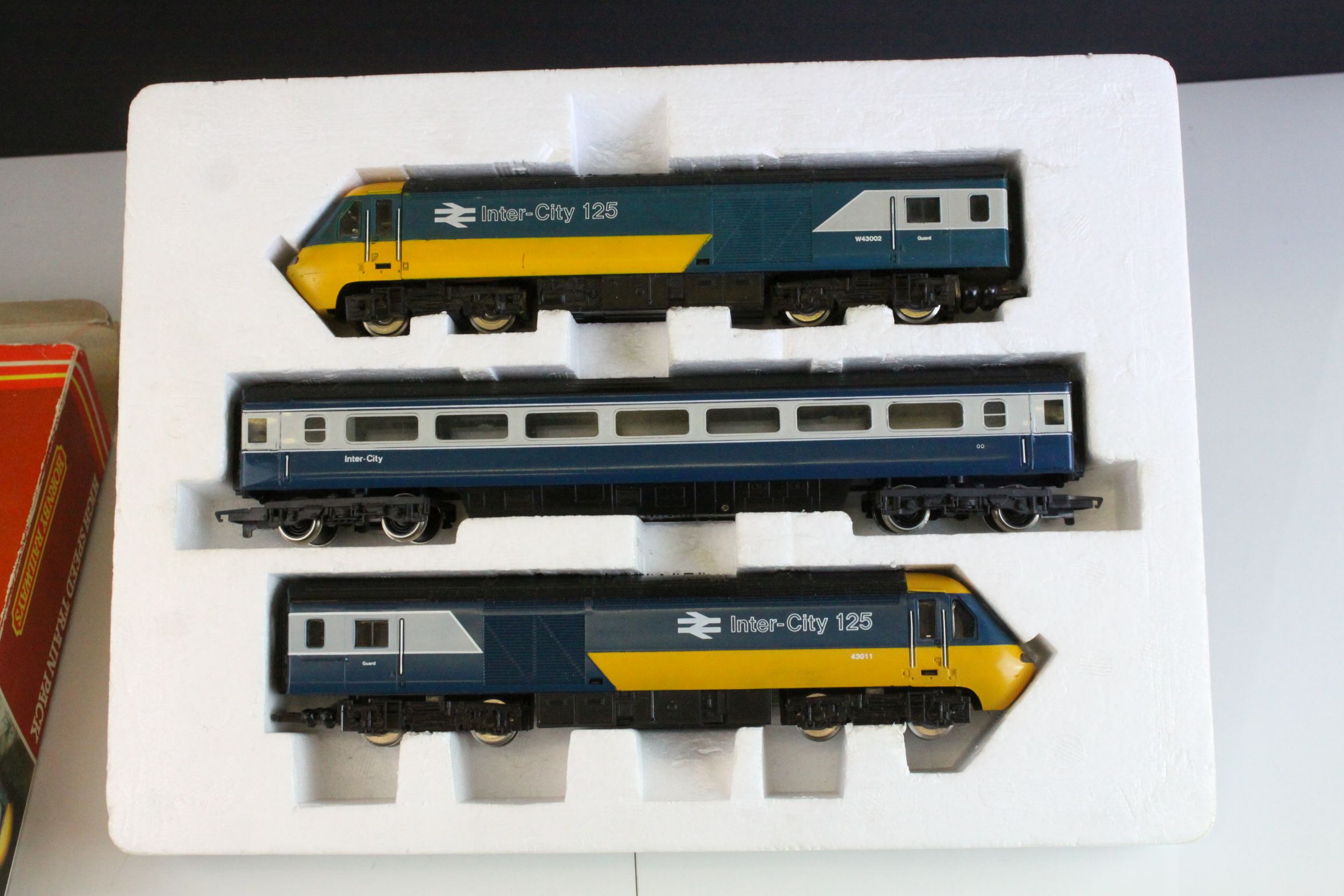 Boxed Hornby OO gauge R332 High Speed Train Pack, complete - Image 3 of 7