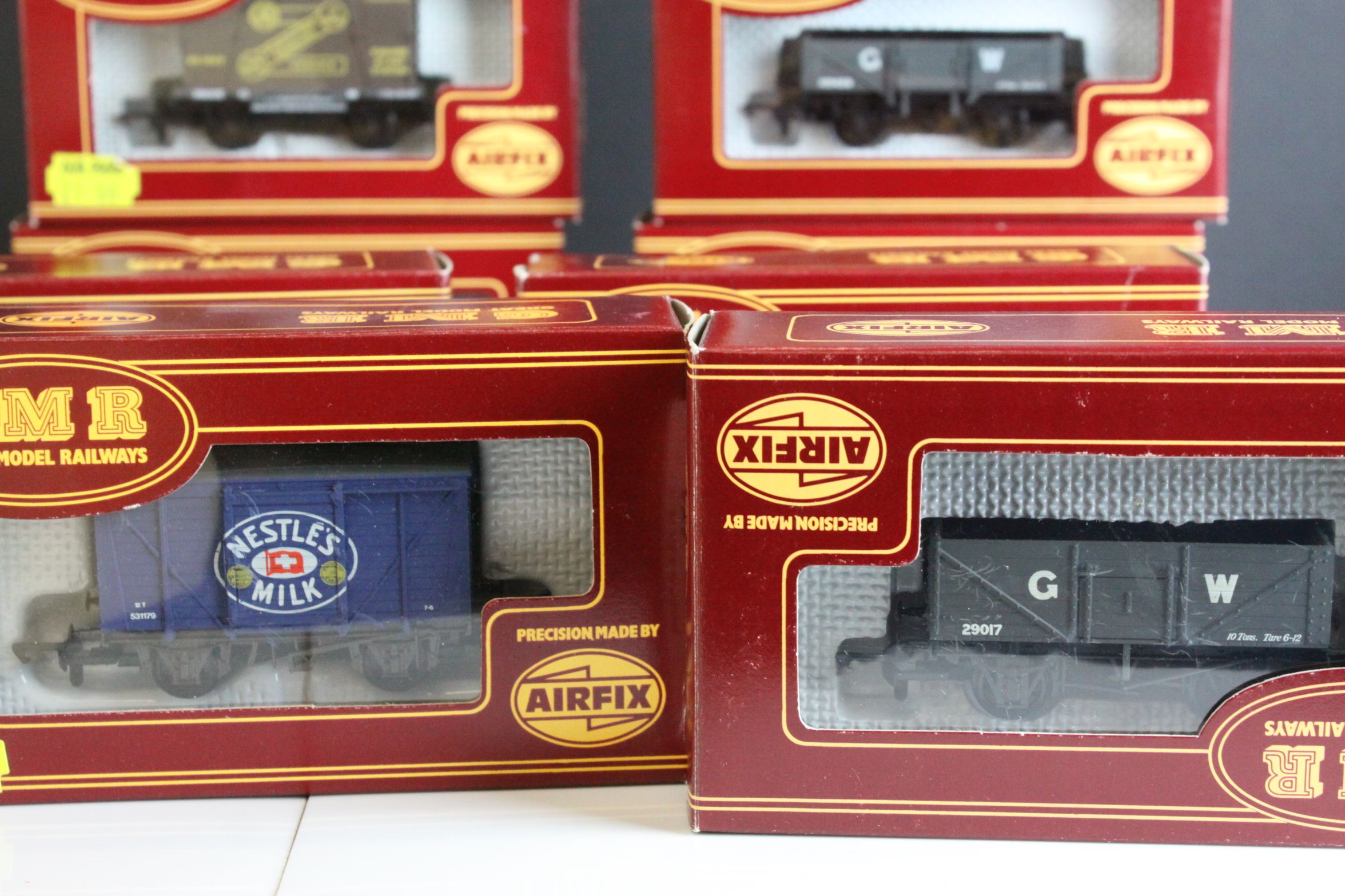 30 Boxed Airfix GMR OO gauge items of rolling stock featuring wagons and trucks - Image 4 of 6