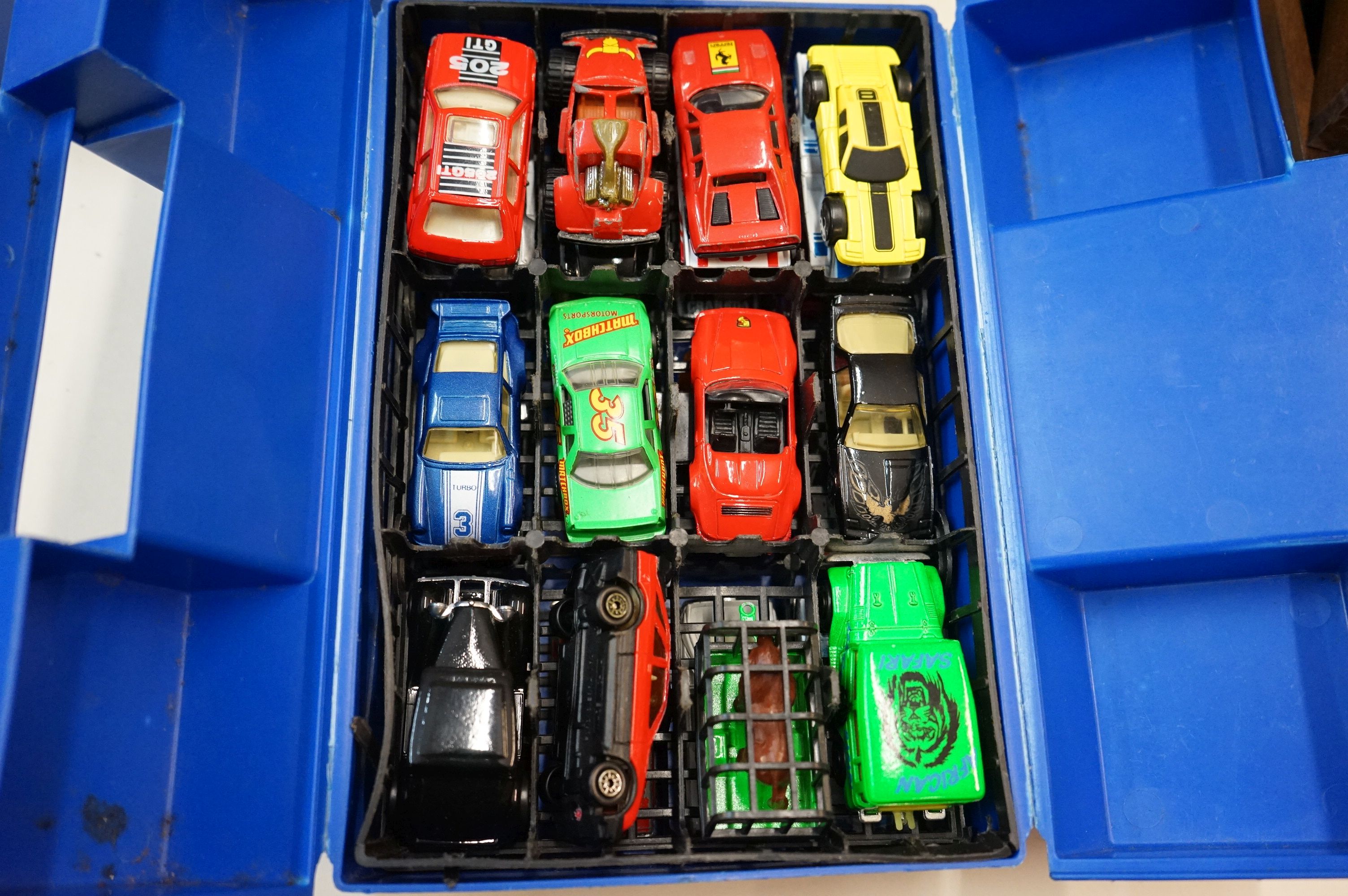 Large collection of playworn Diecast vehicles to include Days Gone, Matchbox, Dinky, Corgi, - Image 4 of 5