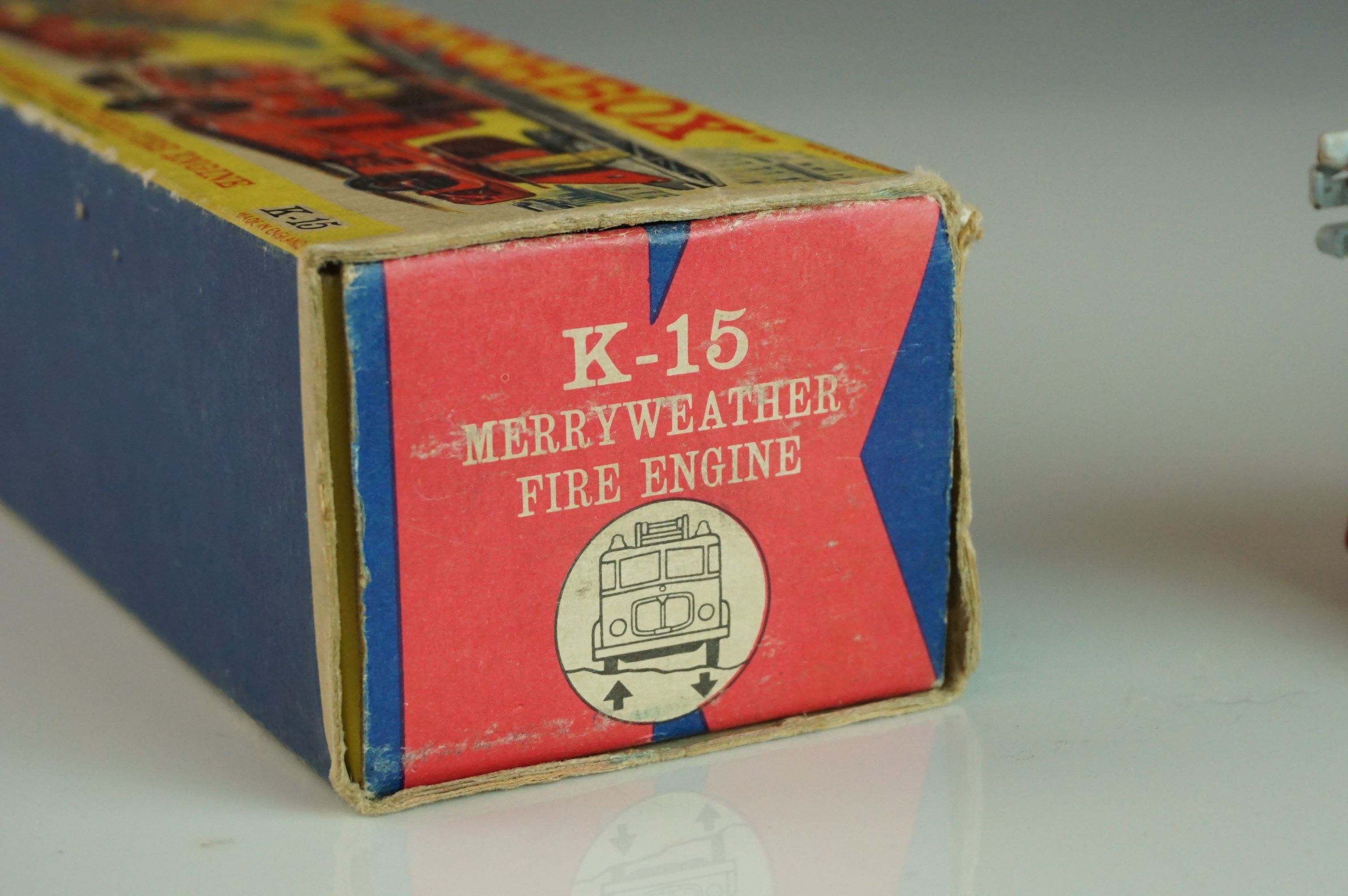 Boxed Matchbox K15 King Size Merryweather Fire Engine diecast model in vg condition with minimal - Image 7 of 8