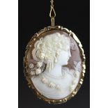 Giovanni Noto shell cameo 14ct yellow gold pendant brooch the cameo depicting female profile with