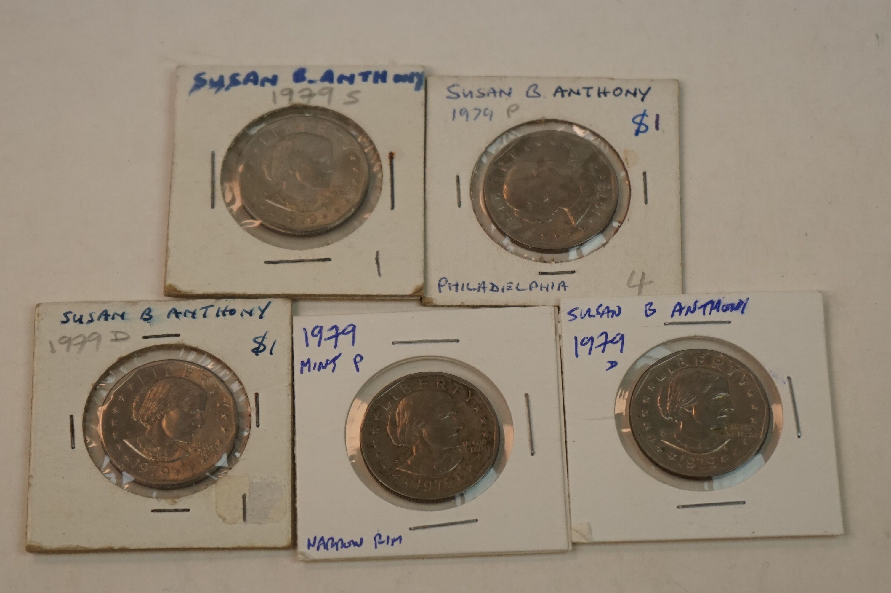 Five United States Of America Susan B Anthony Dollars with mint marks for Denver, San Francisco