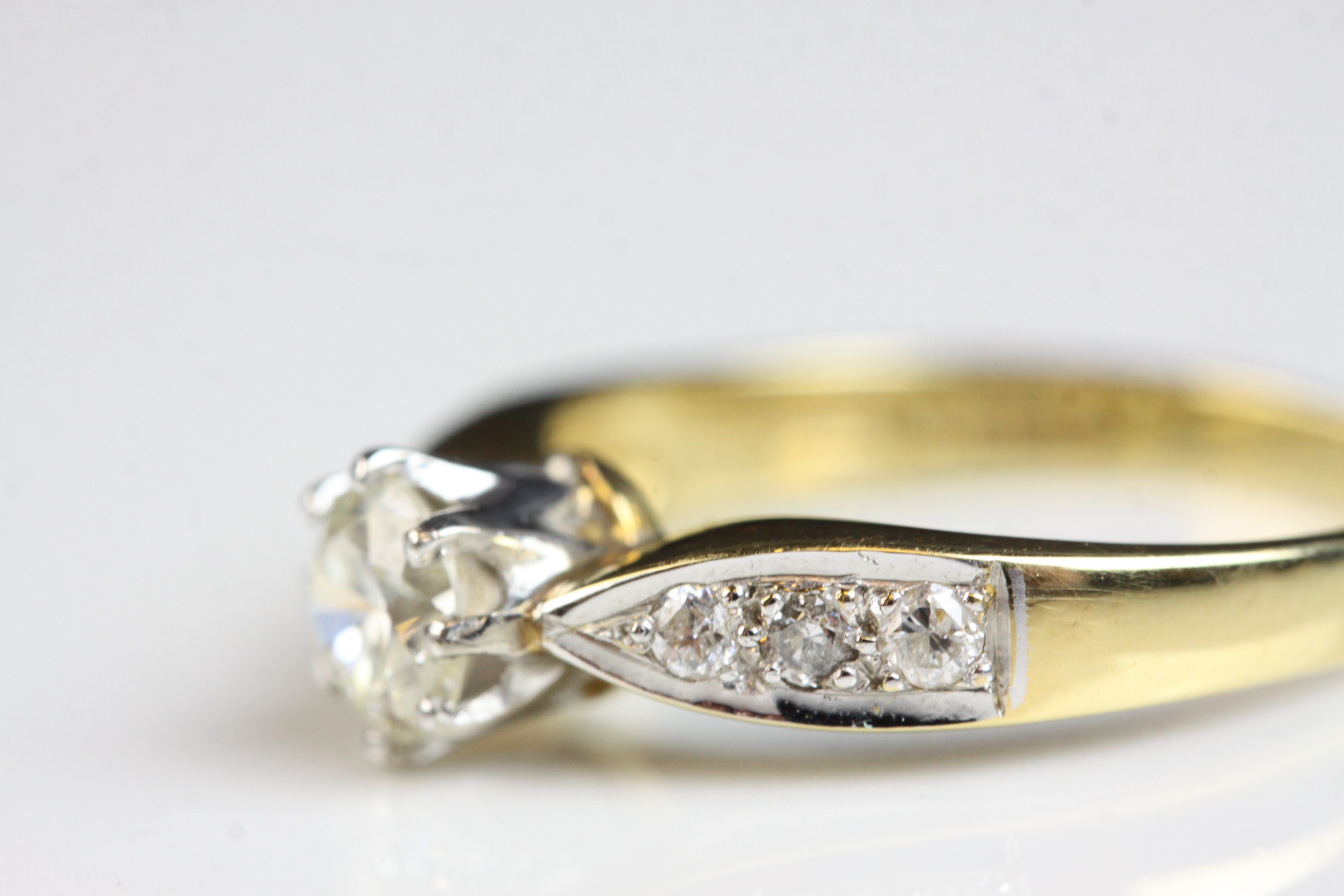 Diamond 18ct yellow gold and white gold set solitaire ring, the principle round brilliant cut - Image 3 of 3