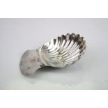 George III silver caddy spoon by Hester Bateman, shell bowl, length approx 5.5cm (repair to neck)