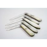 Five mother-of-pearl handled silver bladed folding fruite knives, fully hallmarked (5)