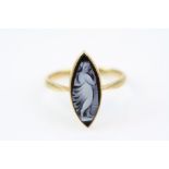 Marquise black and white onyx 18ct yellow gold cameo ring, the cameo depicting a maiden,