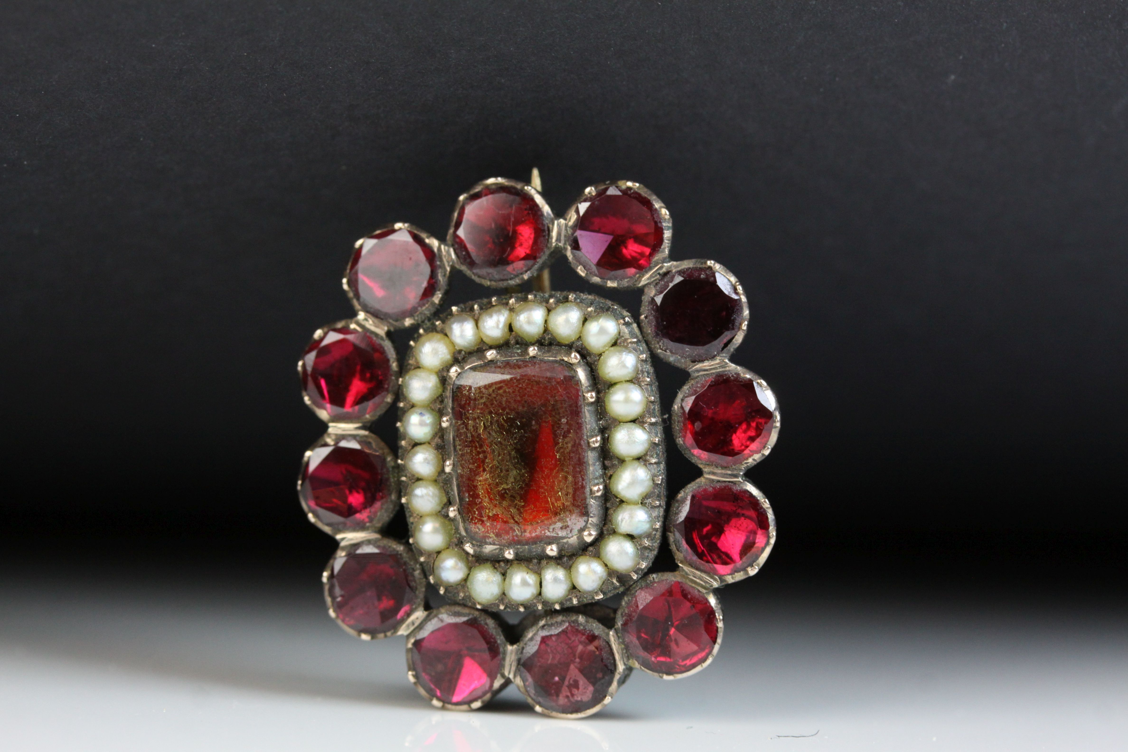 Georgian flat cut garnet and seed pearl brooch, unmarked rose gold, the central flat cut rectangular - Image 2 of 7