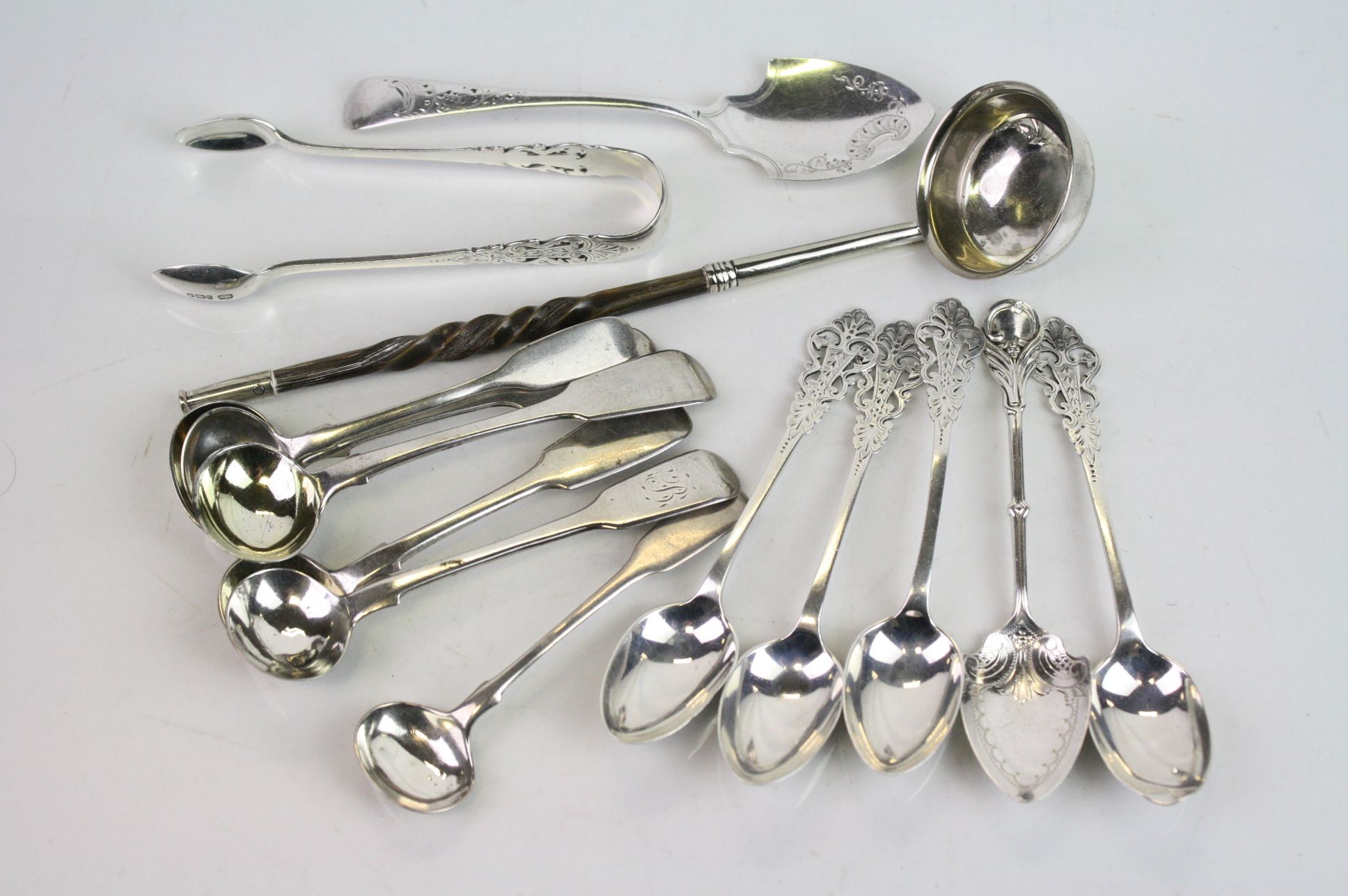 Three early Victorian silver gilt salt spoons, fiddle pattern, makers Thomas Byrne, Exeter 1844; - Image 4 of 4
