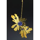 Mid 20th century sapphire 18ct yellow gold asymmetric modernist brooch, the principle blue round
