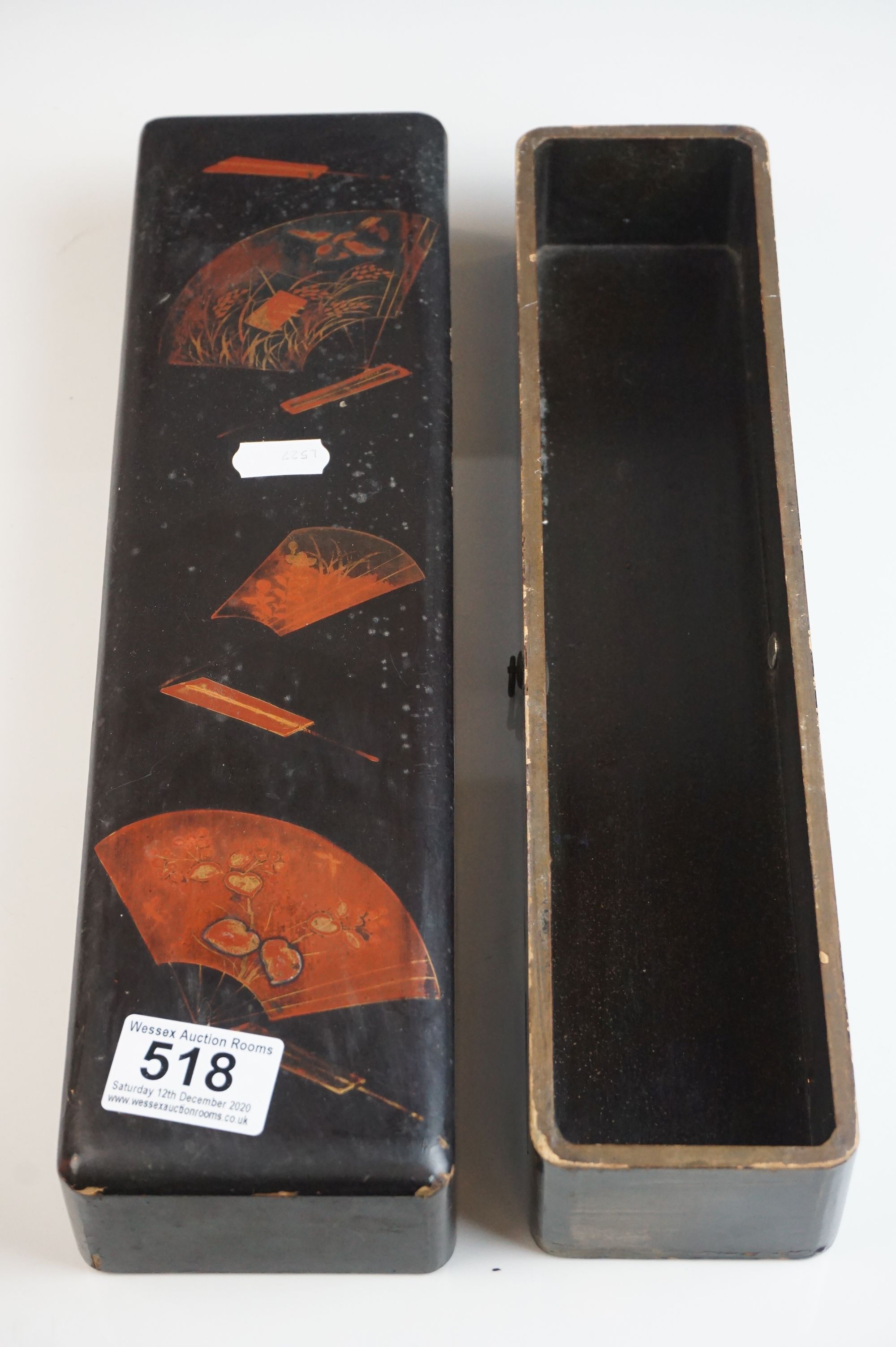 An antique Oriental papier mache glove box with painted decoration to lid. - Image 2 of 5